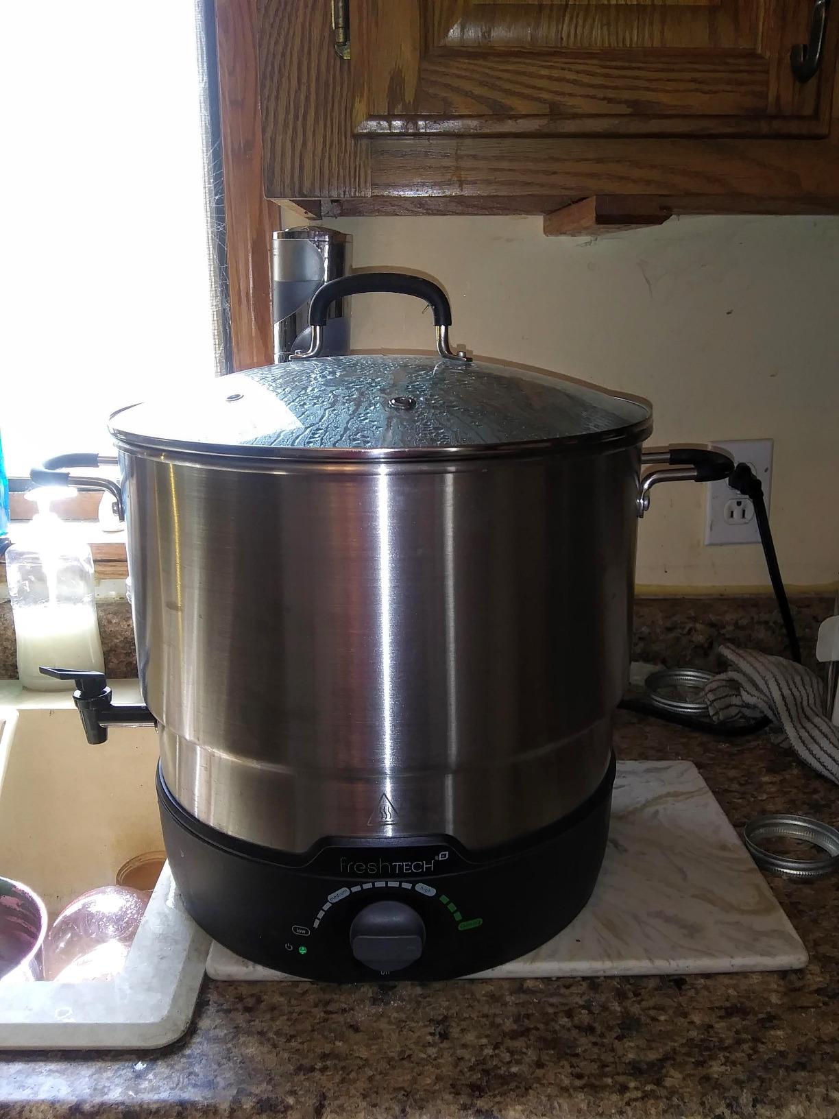 Ball freshTECH Electric Water Bath Canner and Multi-Cooker customer photo 2