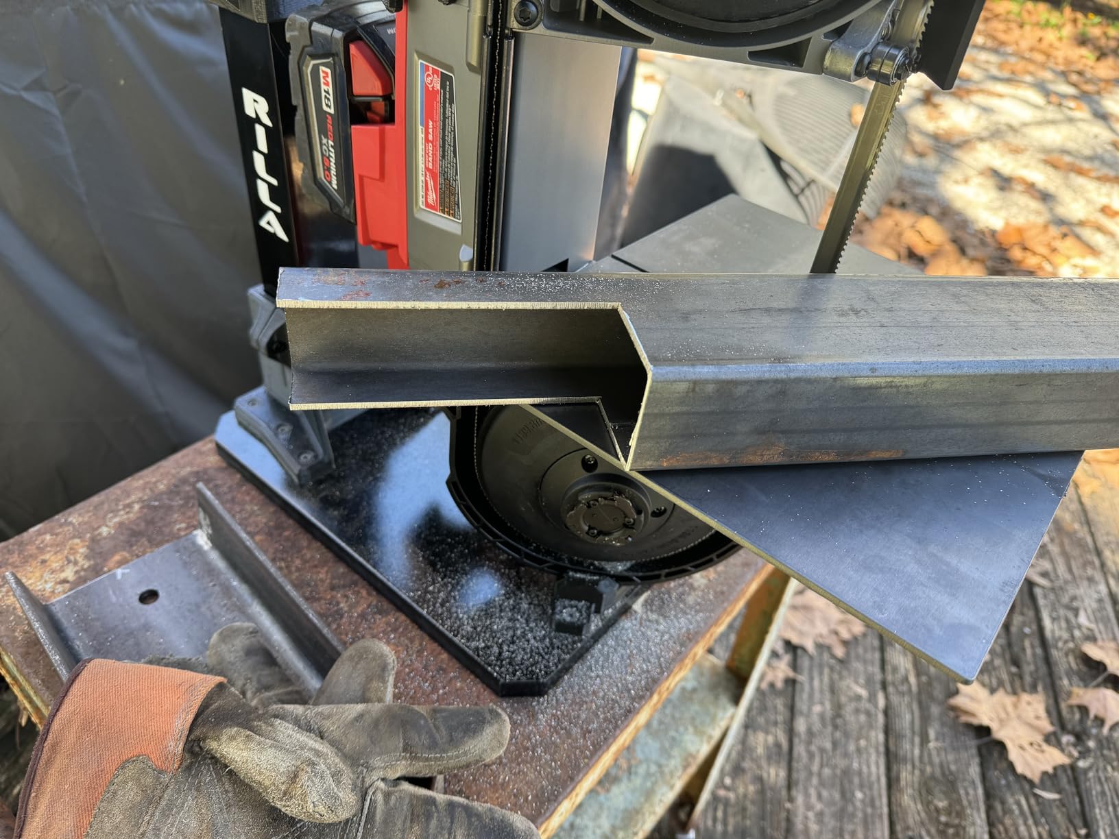 Milwaukee 2729-20 M18 FUEL Cordless Lithium-Ion Deep Cut Band Saw (Tool Only) customer photo 1