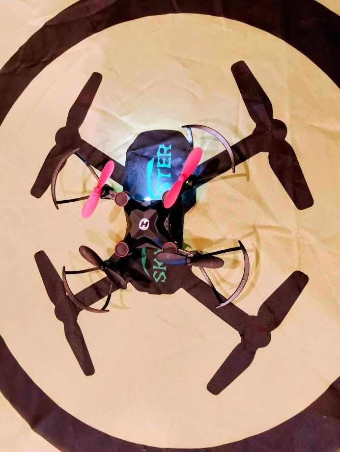 Holy Stone HS190 Foldable Mini Nano RC Drone for Kids Gift Portable Pocket Quadcopter with Altitude Hold 3D Flips and Headless Mode Easy to Fly for Beginners customer photo 2