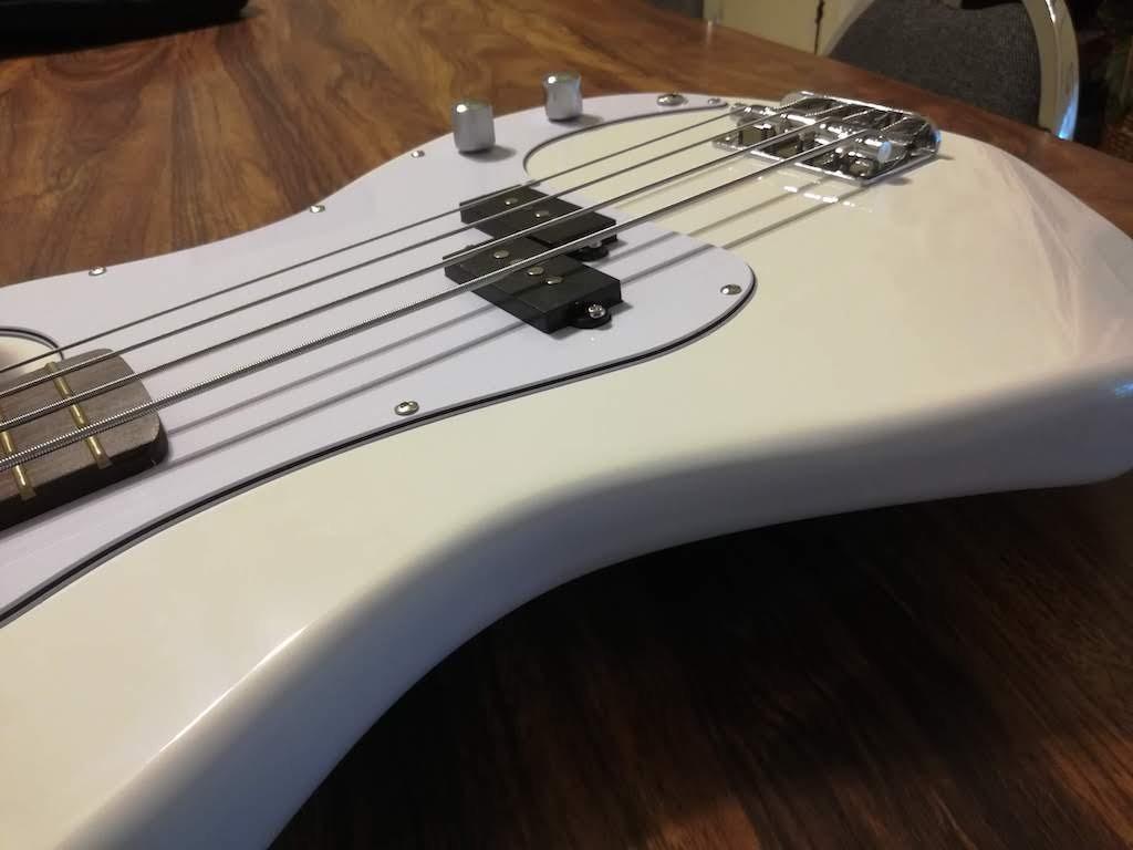 Glarry Electric Bass Guitar Full Size 4 String Rosewood Basswood Fire Style Exquisite Burning Bass (Sunset) customer photo 2