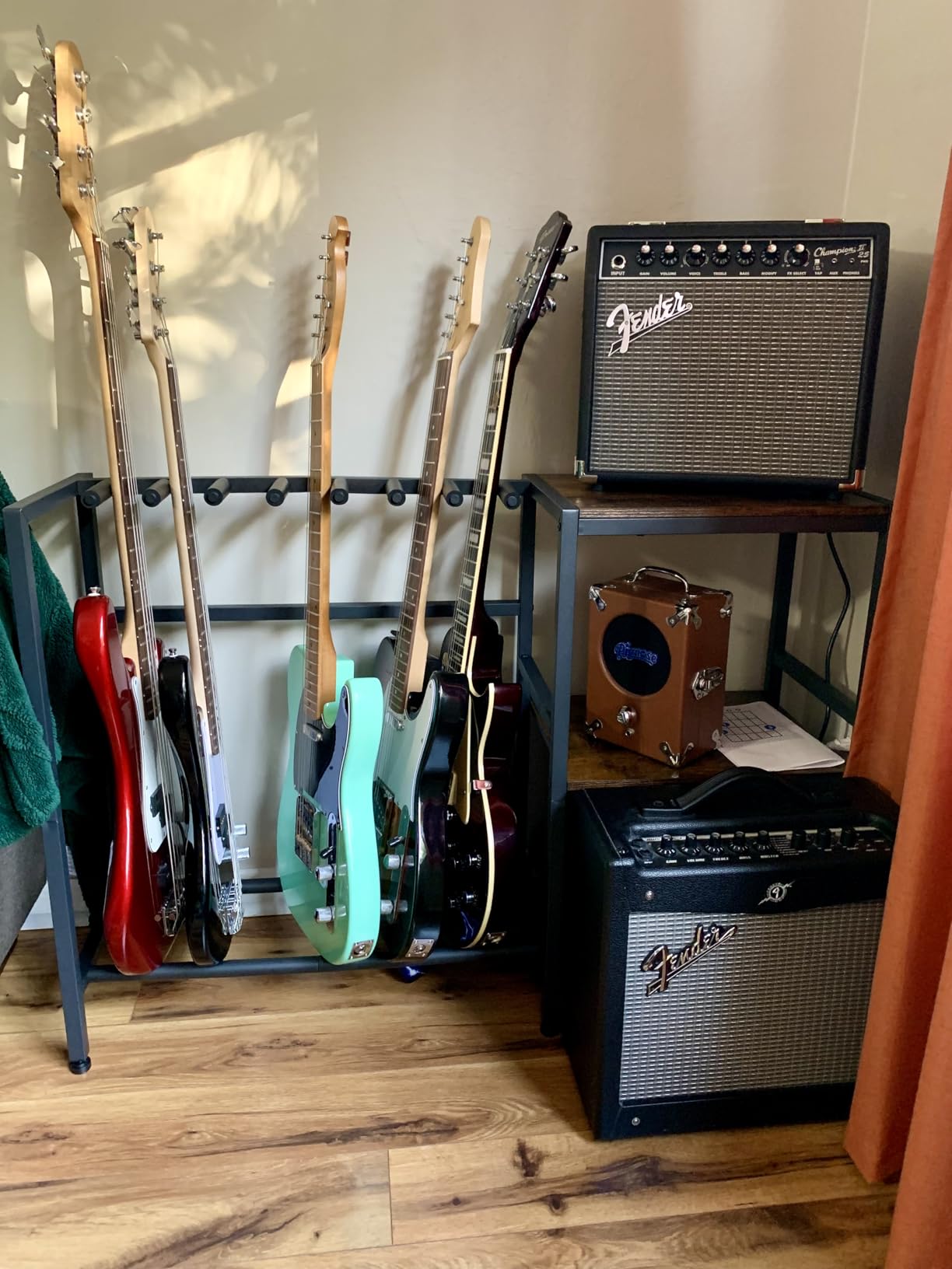 Fender Champion II 25-Watt Guitar Combo Amplifier Bundle with Instrument Cable, Picks, and Austin Bazaar Instructional Video customer photo 2