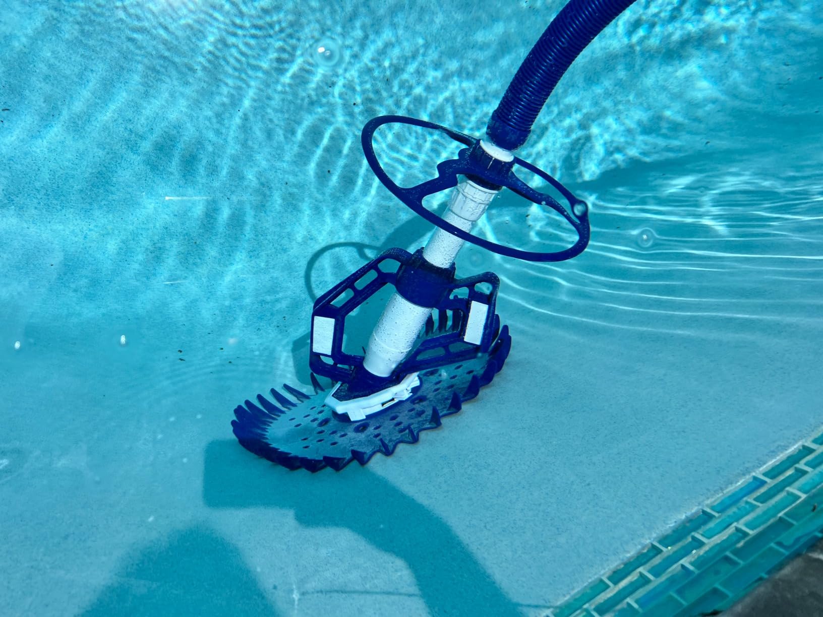 VINGLI Suction Pool Cleaner, Automatic Wall-Climbing Vacuum -Navy Blue customer photo 1