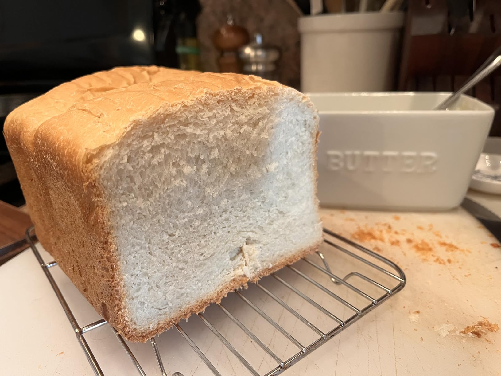 West Bend Hi-Rise Bread Maker Machine Programmable 12 Programs Including Gluten Free & 3 Loaf Sizes and Crust Colors with Traditionally-Shaped Horizontal Bread Pan with Dual Knead Blades, 3-Lb, Gray customer photo 2