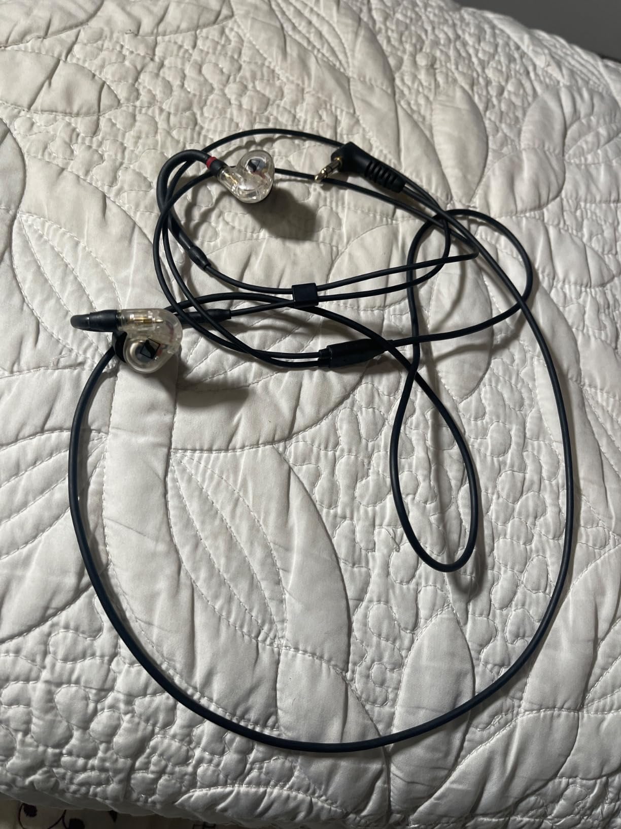 SENNHEISER IE 40 PRO, molded in ear dynamic monitors (Black) customer photo 1