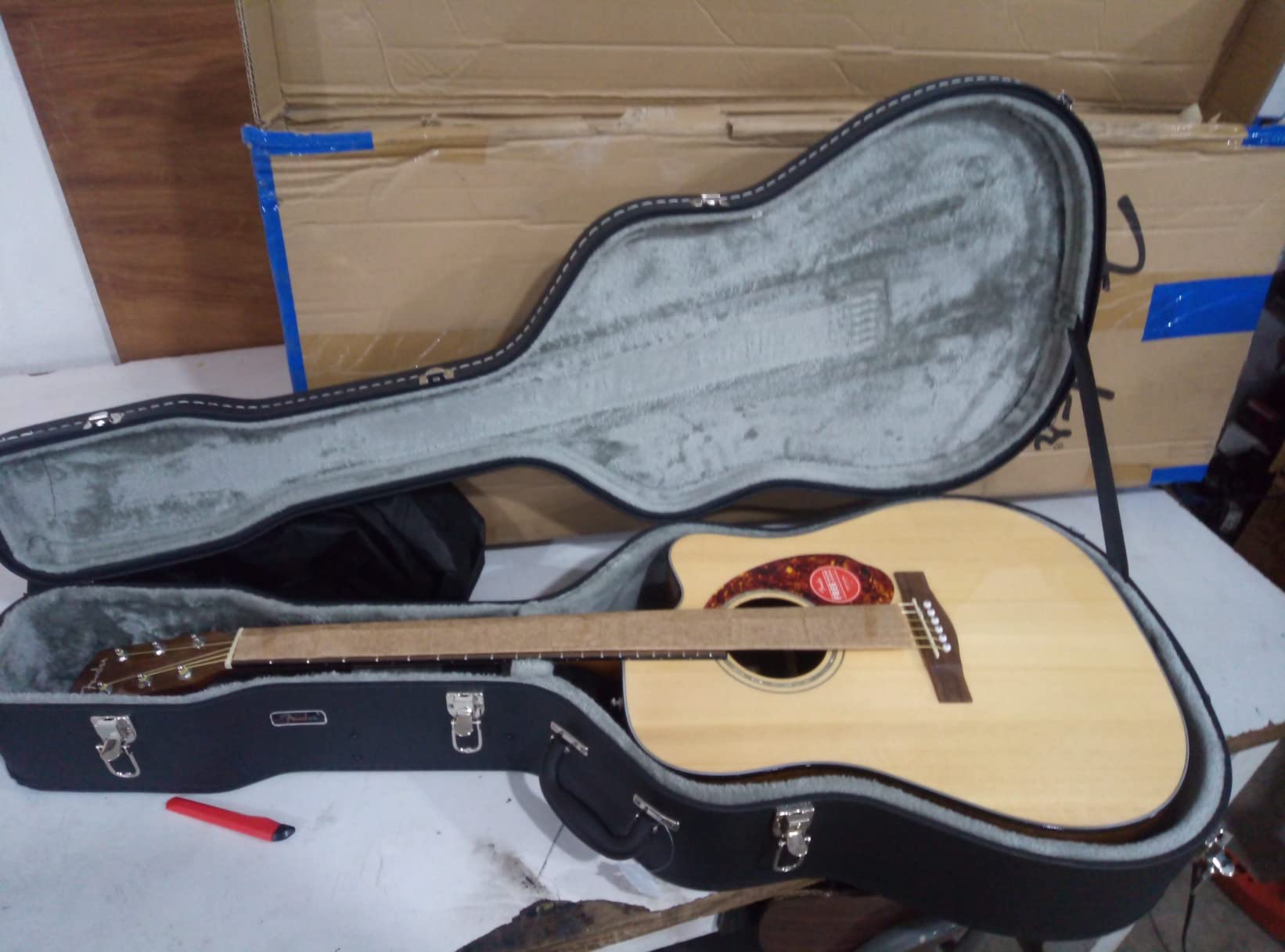 Fender CD-140SCE Acoustic Electric Guitar, Dreadnought, with Case, Mahogany | Fishman Pickup customer photo 1