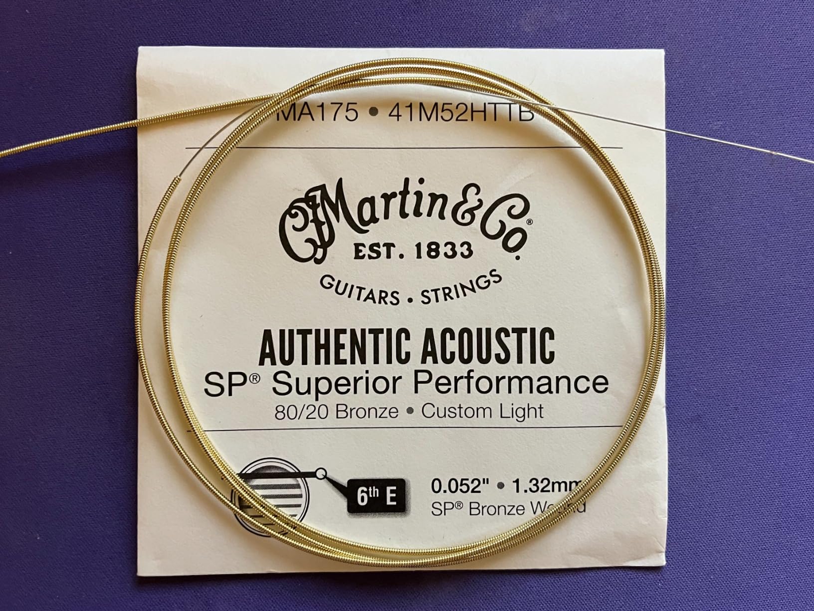 Martin Authentic Acoustic Guitar Strings, Superior Performance Custom Light 11-52, 80/20 Bronze customer photo 2
