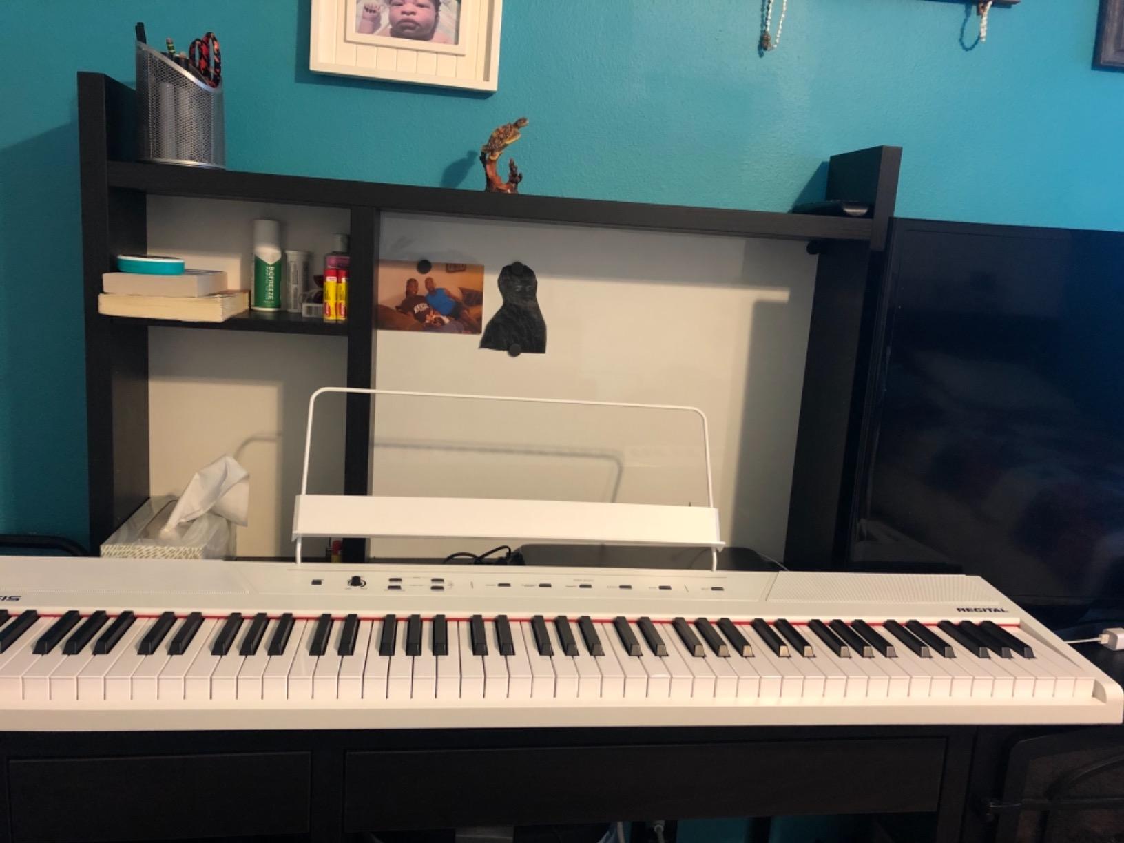Alesis Recital 88-Key Digital Piano with Semi-Weighted Keys, White customer photo 2