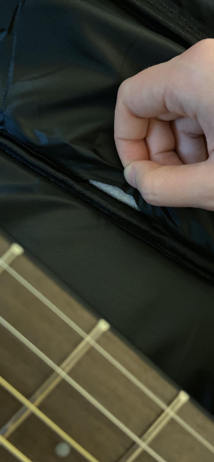 Donner 40/41 Inch Acoustic Guitar Gig Bag, 0.4in Padded 600D Nylon, Black customer photo 1