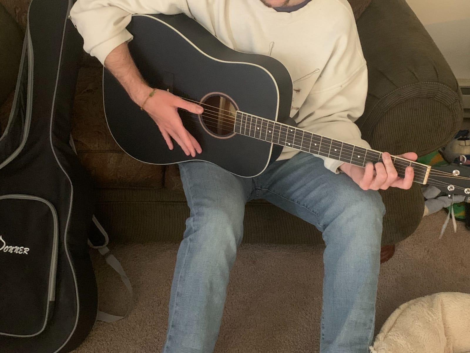 Donner 41'' Full Size Acoustic Guitar - Complete Beginner Kit for Adults, Teens with Free Online Lesson, Dreadnought Acustica Guitarra Bundle Set with Gig Bag, Strap, Tuner, Pickguard, Black DAG-1B customer photo 2