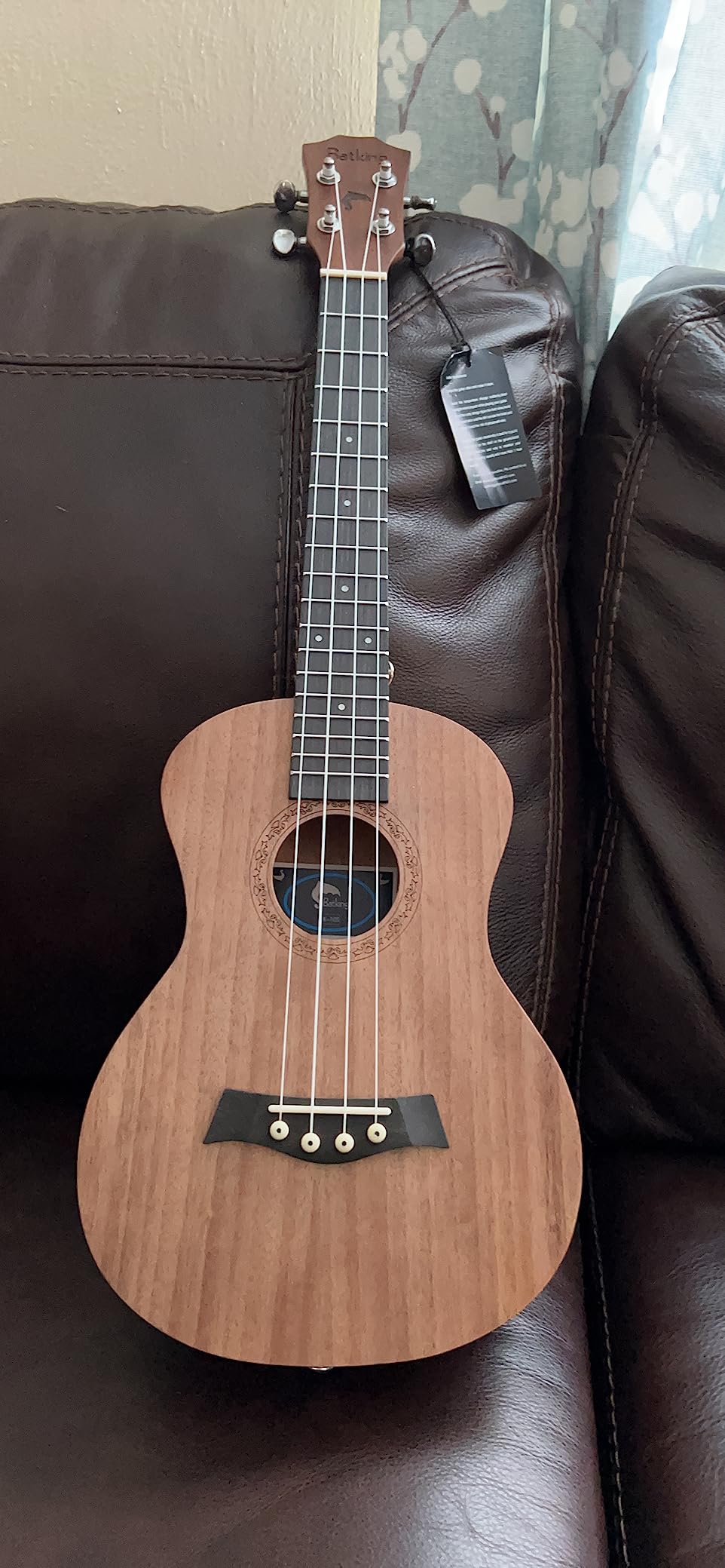 Tenor Ukelele Ukulele Solid Top Mahogany 26 Inch With Ukulele Accessories With Gig Bag,Strap,Nylon String,Trigger Capo,Picks customer photo 1