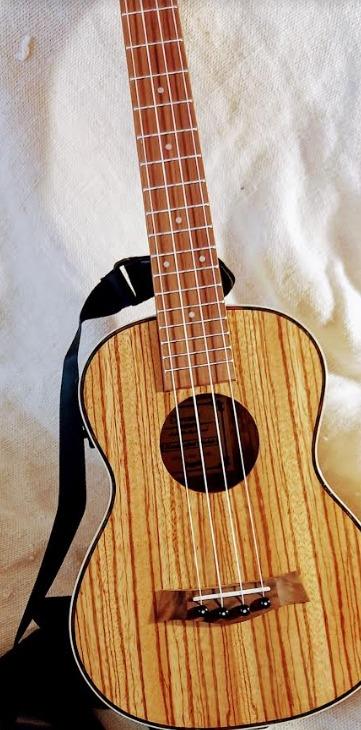 Caramel 26inch CT103 Zebrawood High Gloss Tenor Electric Ukulele Professional Ukelele Kit Beginner Guitar Starter Bundle Strings, Padded Gig Bag, Strap customer photo 1