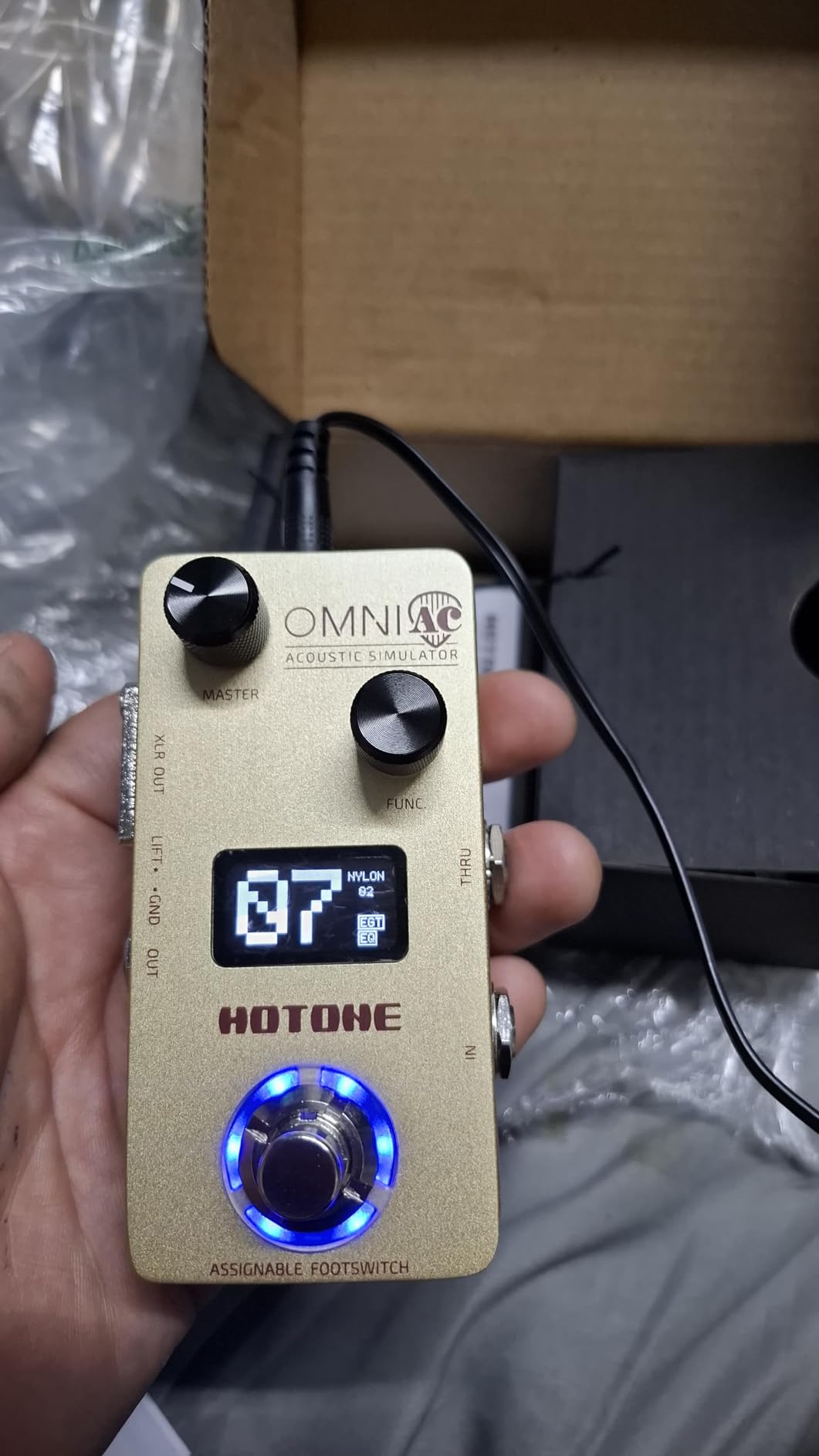 Hotone Omni AC Simulation Guitar Bass Effects Pedal customer photo 1