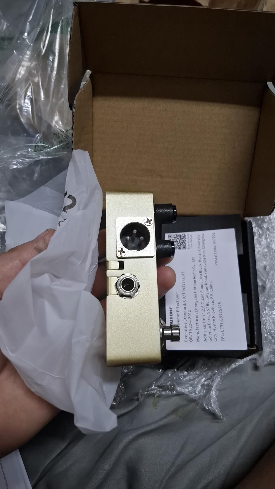 Hotone Omni AC Simulation Guitar Bass Effects Pedal customer photo 2
