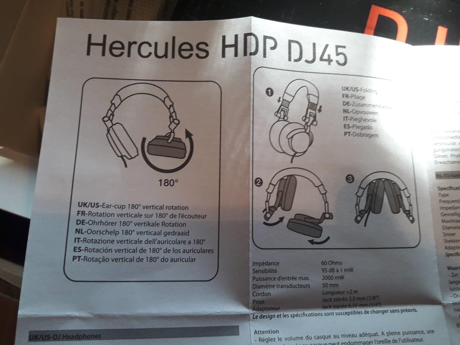 Hercules DJ Learning Kit w/ Inpulse 200 DJ Controller, 15 Watt Monitor Speakers and Sound-Isolating Headphones –2 Decks customer photo 1