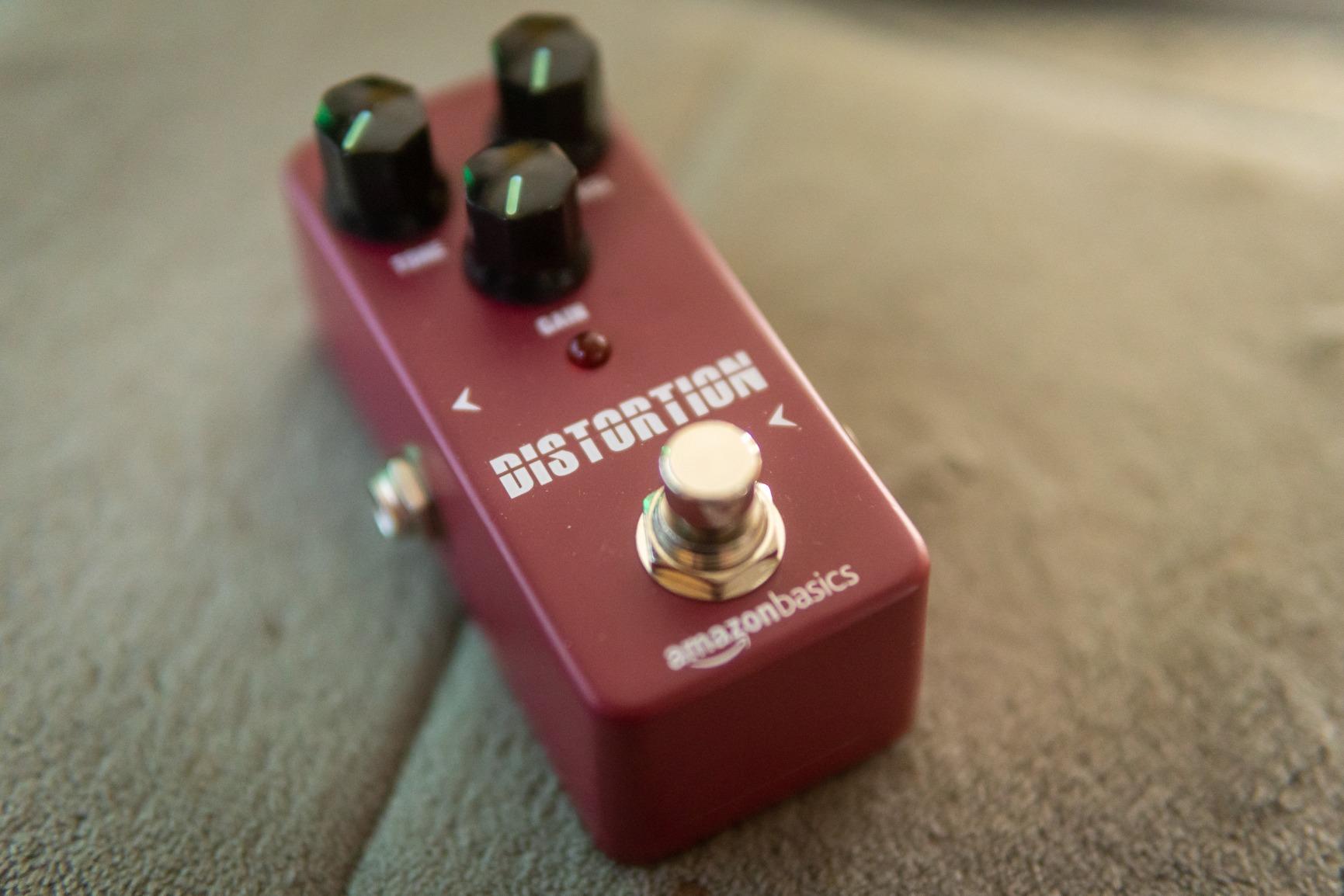 Amazon Basics Compressor Guitar Pedal, Fully Analog Circuit with True Bypass, Silver customer photo 2