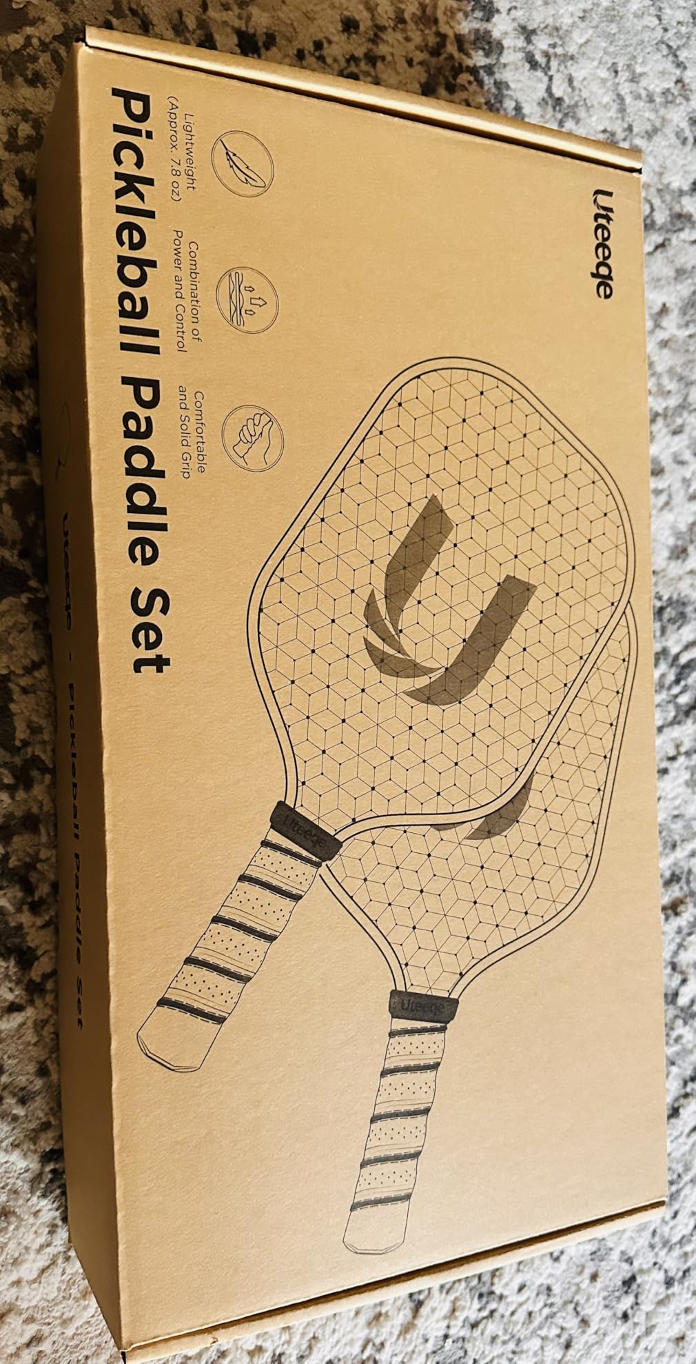2026 Upgraded Uteeqe Pickleball Paddles Set of 2, Graphite, 14mm Thermoformed One-Mold, Semi-Textured for Extra Grit & Spin, Lightweight, USAPA Approved, Non-Slip, 4.25Inch Grip with Carry Bag & Balls customer photo 2