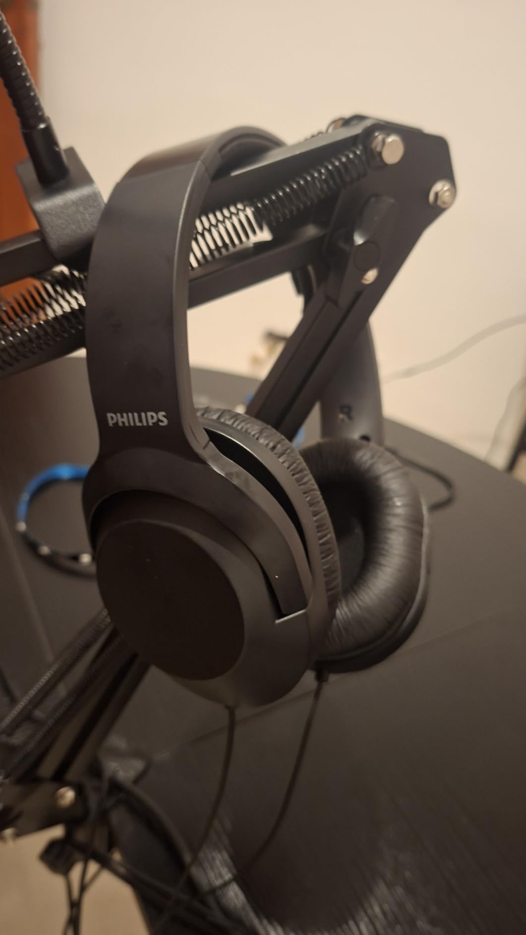 Philips Over Ear Wired Stereo Headphones for Podcasts, Studio Monitoring and Recording Headset for Computer, Keyboard and Guitar with 6.3 mm (1/4