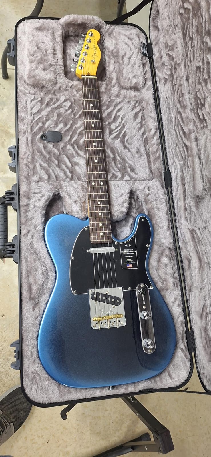 Fender American Professional II Telecaster - Dark Night with Rosewood Fingerboard customer photo 1