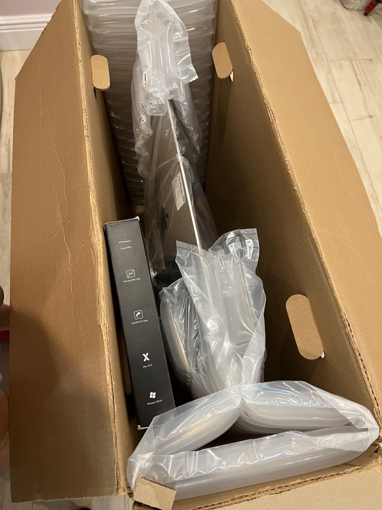 Apple Early 2019 iMac with 3.0GHz Intel Core i5, 27 inch Retina 5K Display, 8GB RAM, 1TB (Renewed) customer photo 2