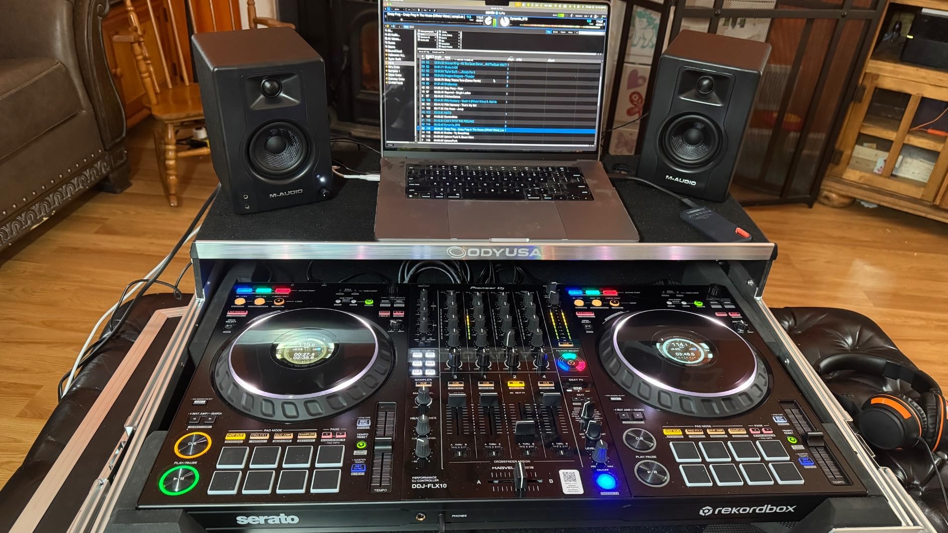 M-AUDIO BX4 4.5