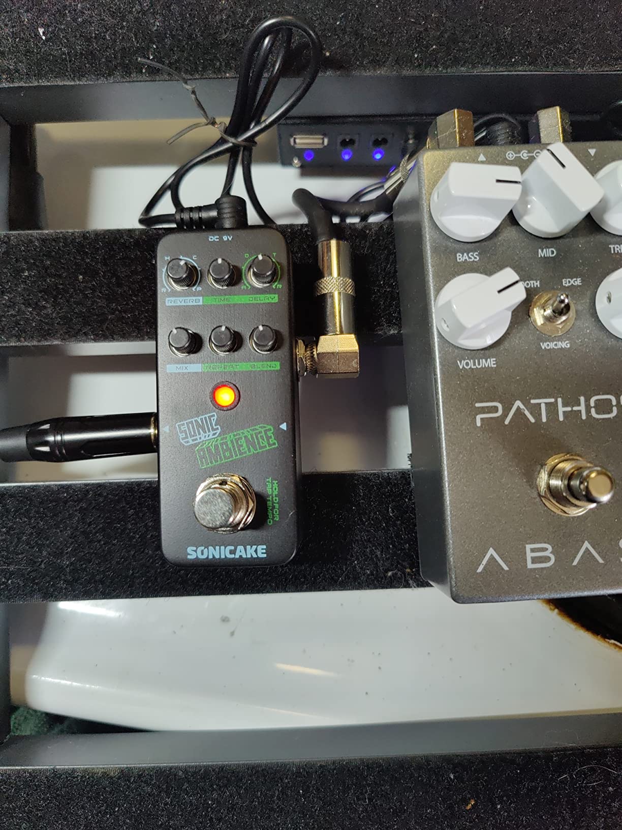 SONICAKE Delay Reverb Pedal Sonic Ambience Multi Mode Tap Tempo Delay and Reverb Guitar Bass Effects Pedal customer photo 1