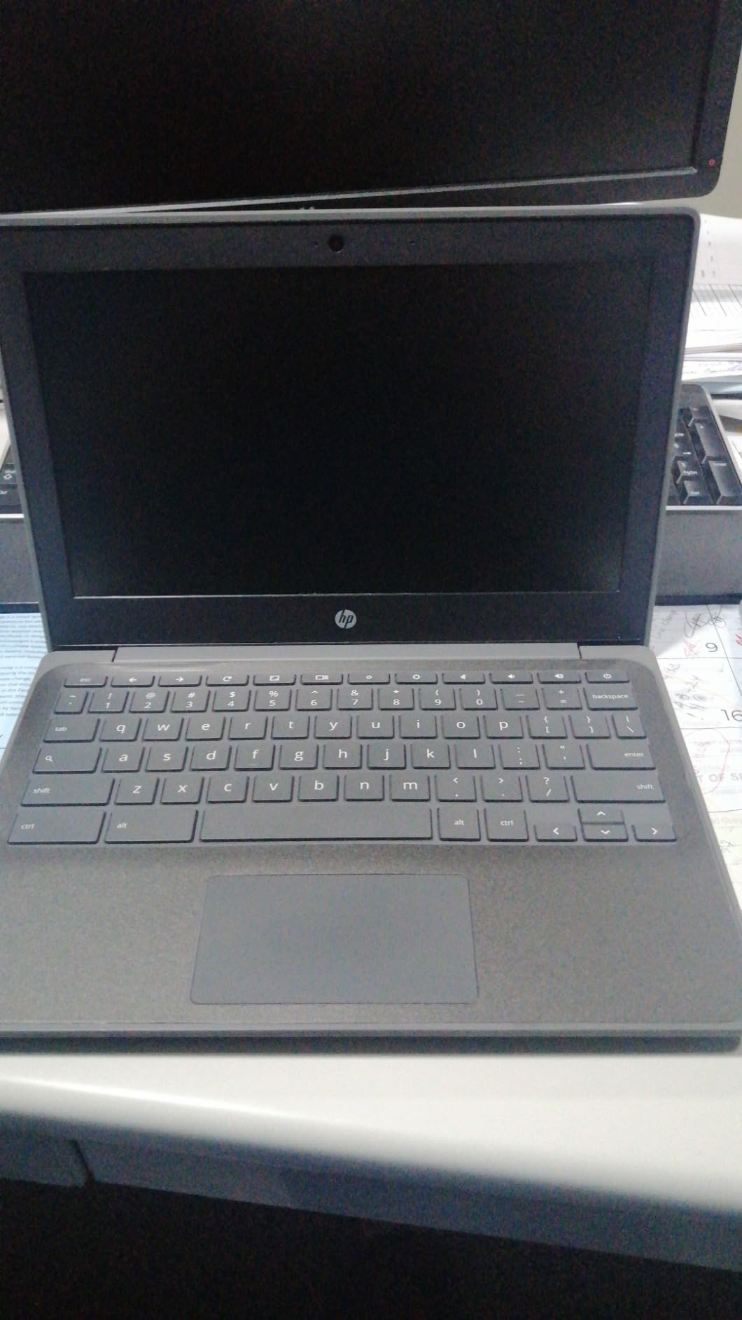 HP Chromebook 11A G8 Education Edition AMD A4-9120C 4GB DDR4-1866 SDRAM, 32GB eMMC 11.6-inch WLED HD Webcam Chrome OS (Renewed) customer photo 1
