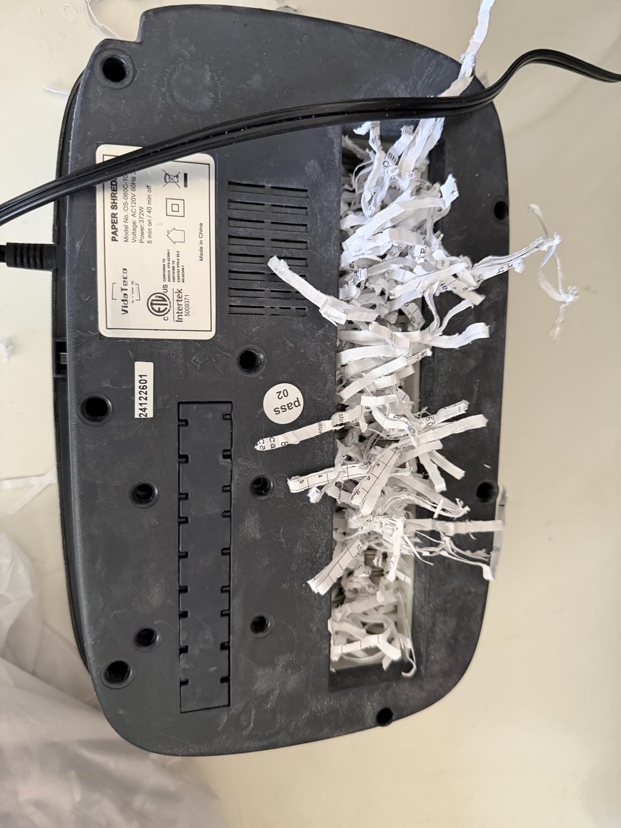 VidaTeco Paper Shredder, 14-Sheet Cross Cut Shredder for Home Office, 6.6-Gallon Bin with US Patented Cutter & Anti-Jam System, Heavy Duty Document Shredder for Credit Cards, CD, Mail & Staples, ETL customer photo 1