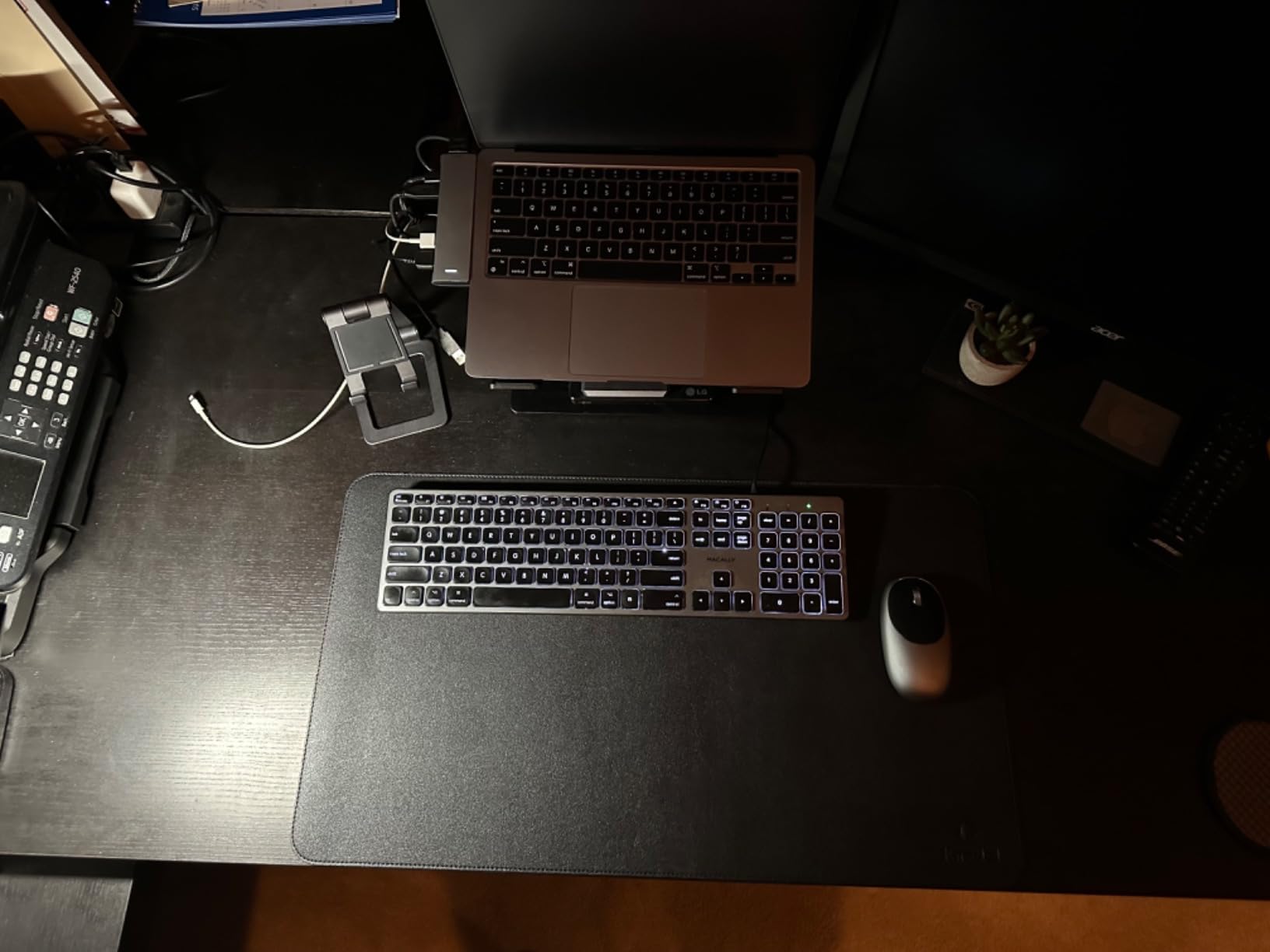 Macally Backlit Mac Keyboard - Quiet, Sleek, and Functional - 3 Brightness Levels, 107 Keys, 5ft USB Wired - Apple Keyboard - Backlit Wired for Mac, iMac, MacBook Pro/Air - Space Gray customer photo 1