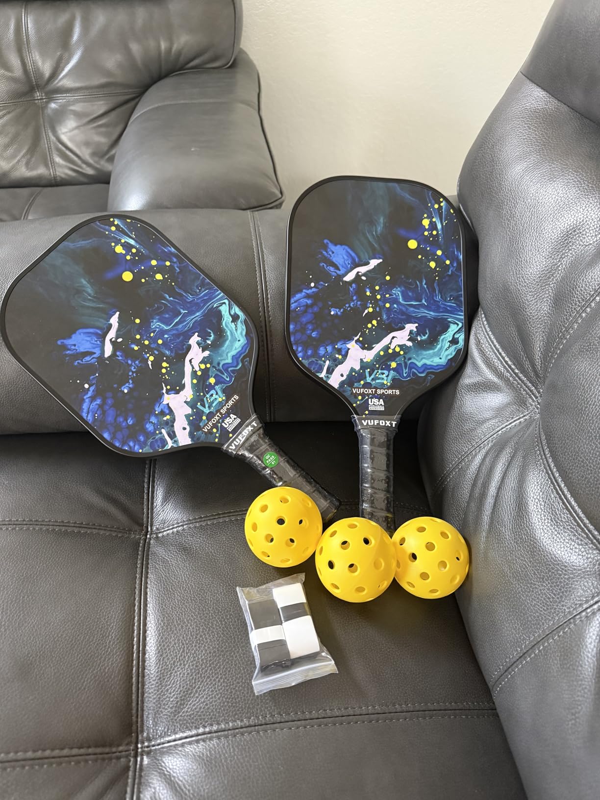 Pickleball Paddles Set of 2/4, USAPA Approved Carbon Fiber Surface Pickle Ball Set - 14mm PP Honeycomb Core of Lightweight Pickleball Rackets -Suitable for Beginners' Training and Game(Blue) customer photo 1