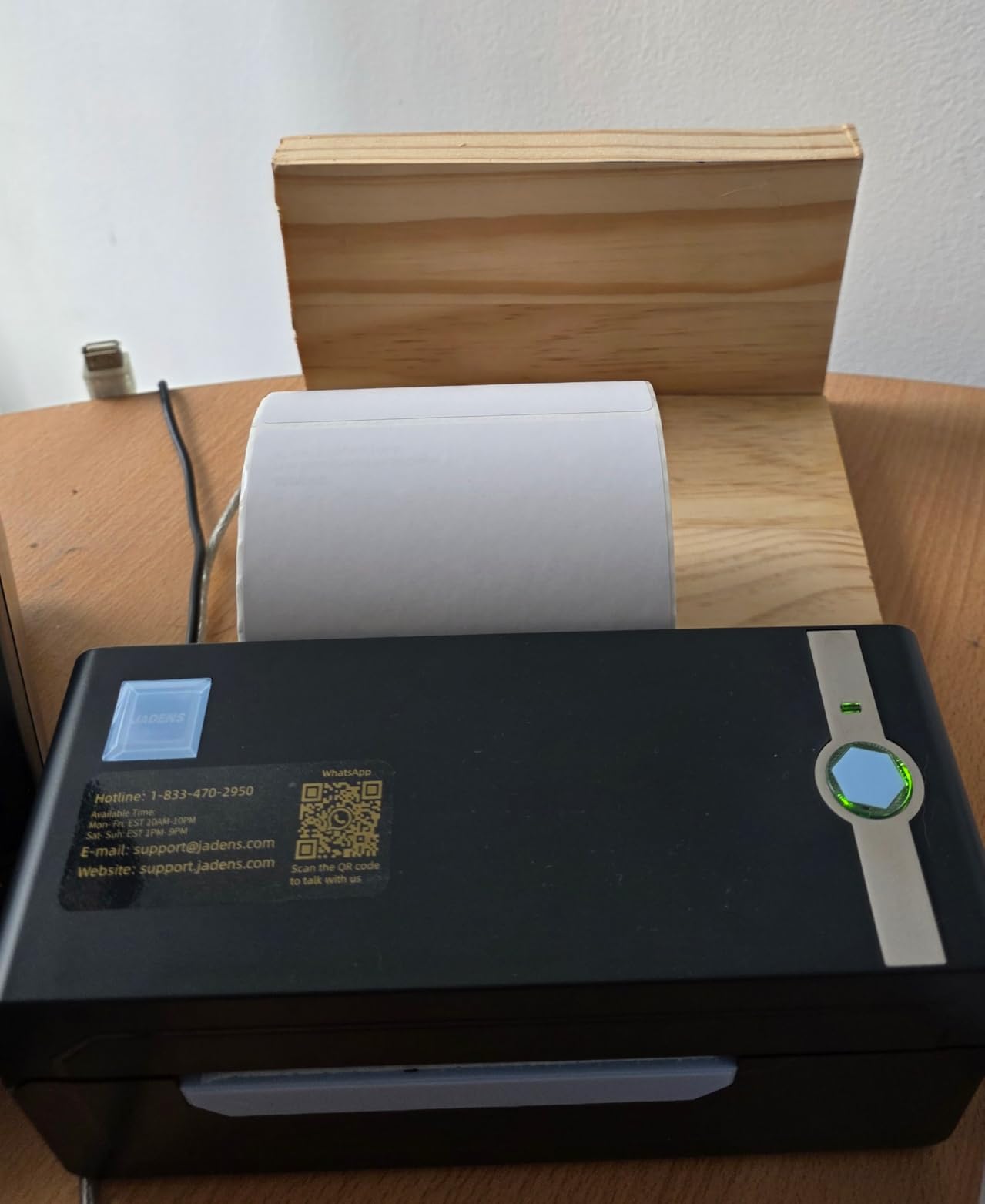 JADENS Bluetooth Thermal Shipping Label Printer, Wireless 4x6 Label Printer customer photo 2