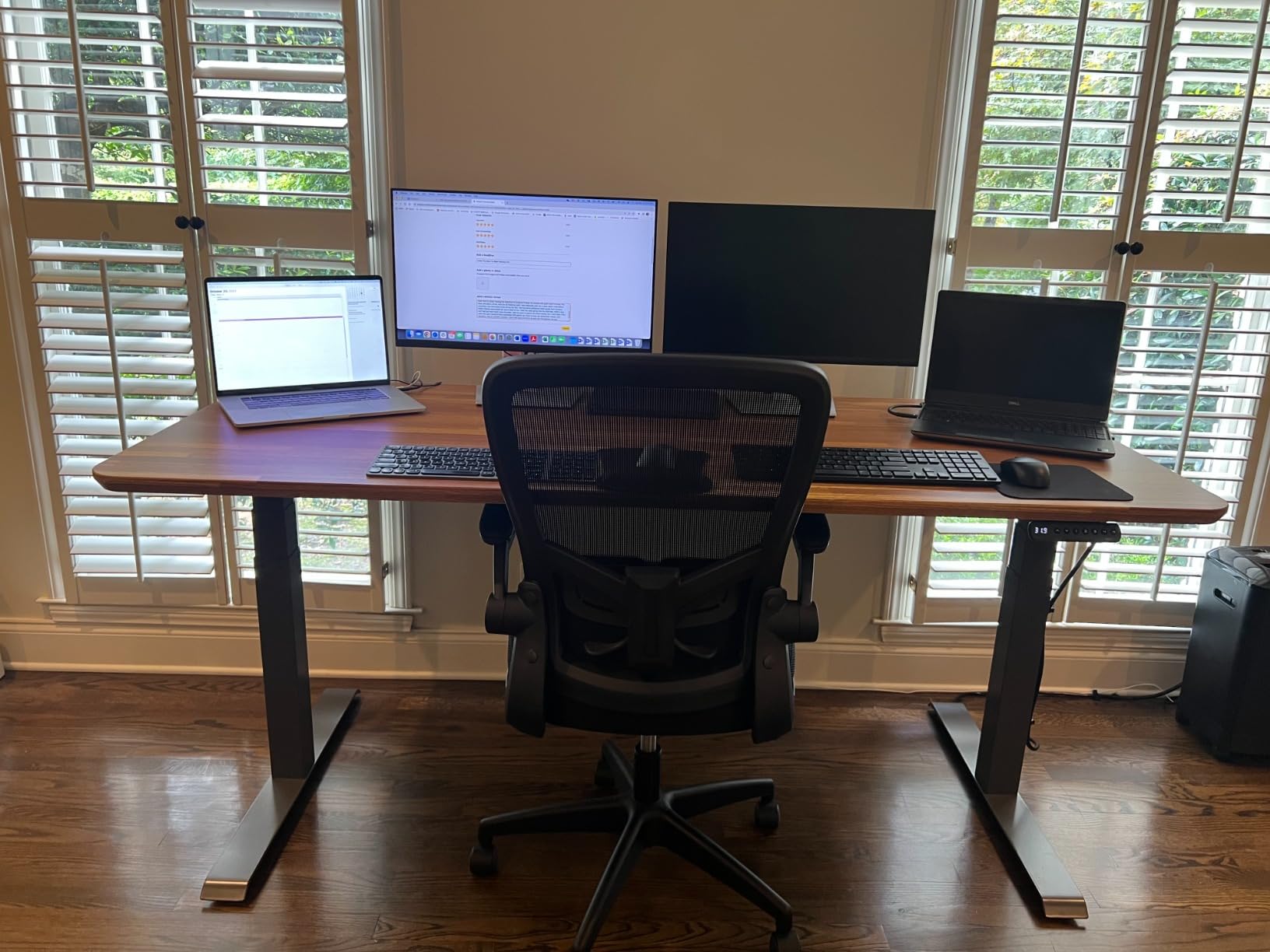 Vari Classic Electric Standing Desk – 72x30 – Reclaimed Wood/Slate customer photo 1
