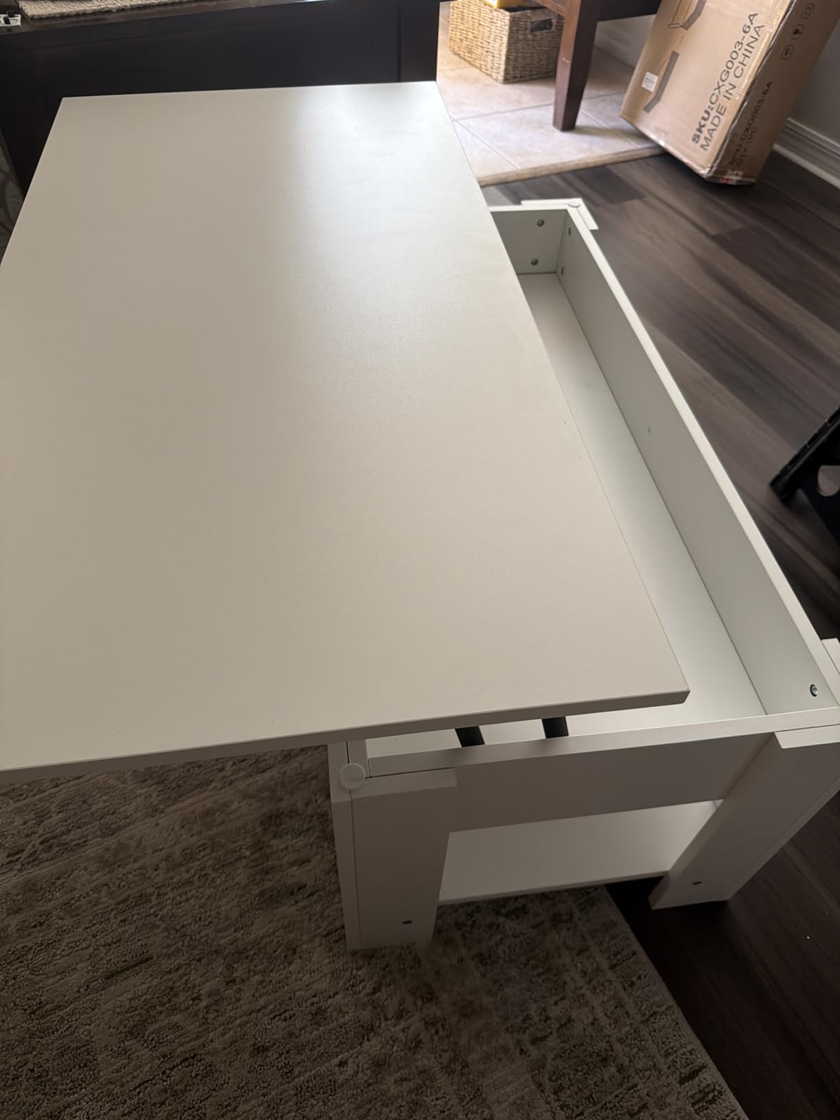 Yaheetech Lift Top Coffee Table with Hidden Storage & Lower Shelf, 38.6