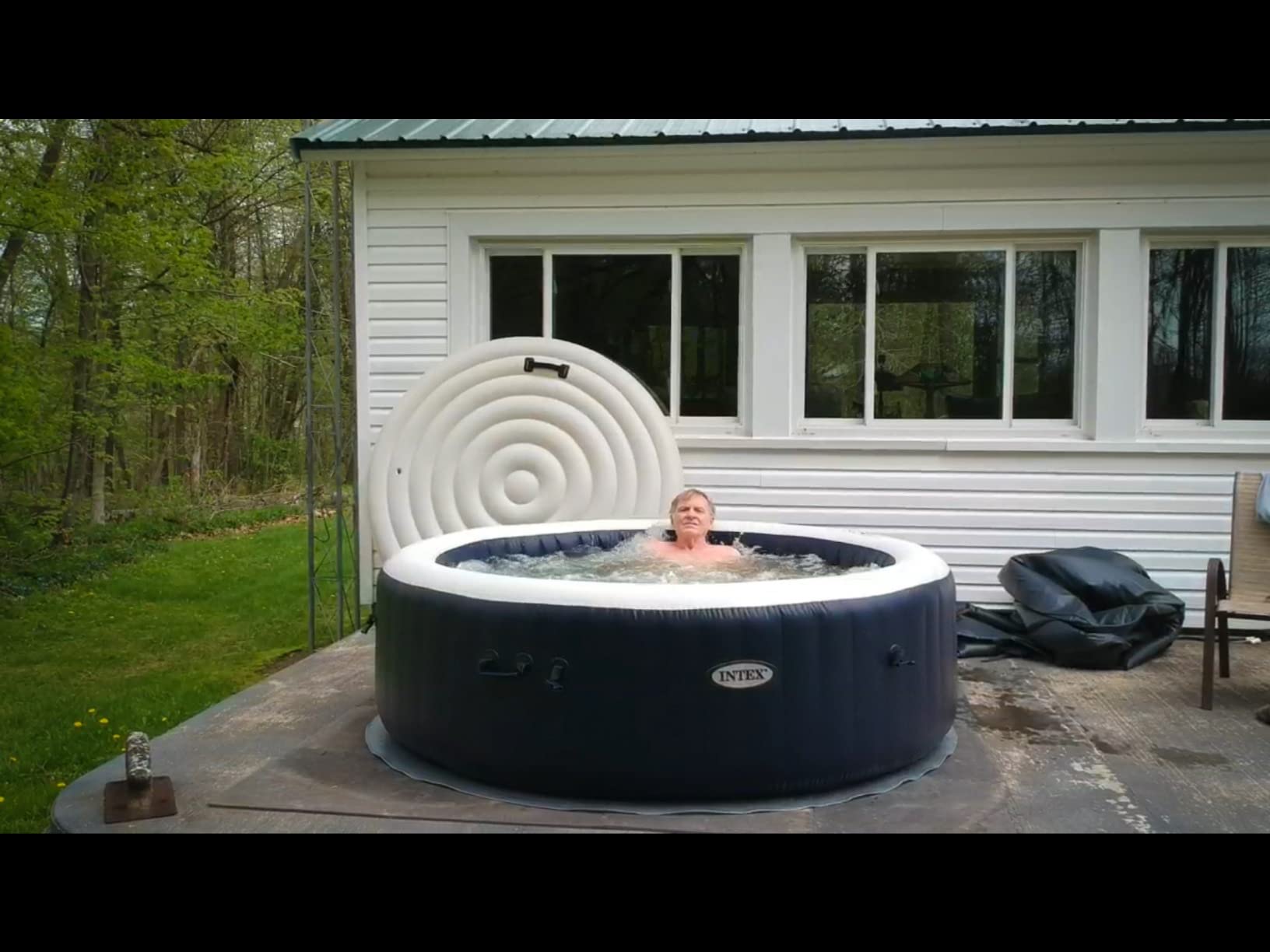 INTEX PureSpa 4 Person Inflatable Hot Tub with Energy-Efficient Spa Cover customer photo 1