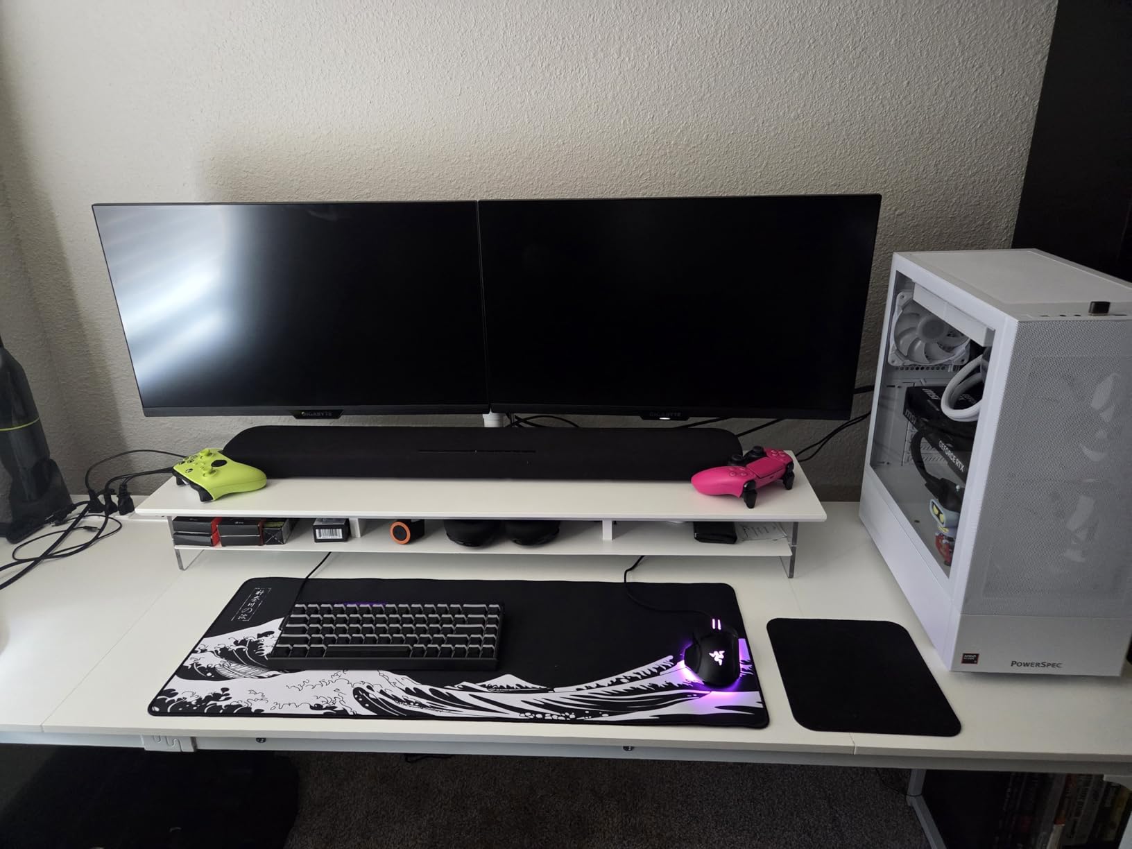 BONTEC Dual Monitor Desk Mount, 13-27 Inch, 22lbs, VESA 75x75/100x100,White customer photo 1