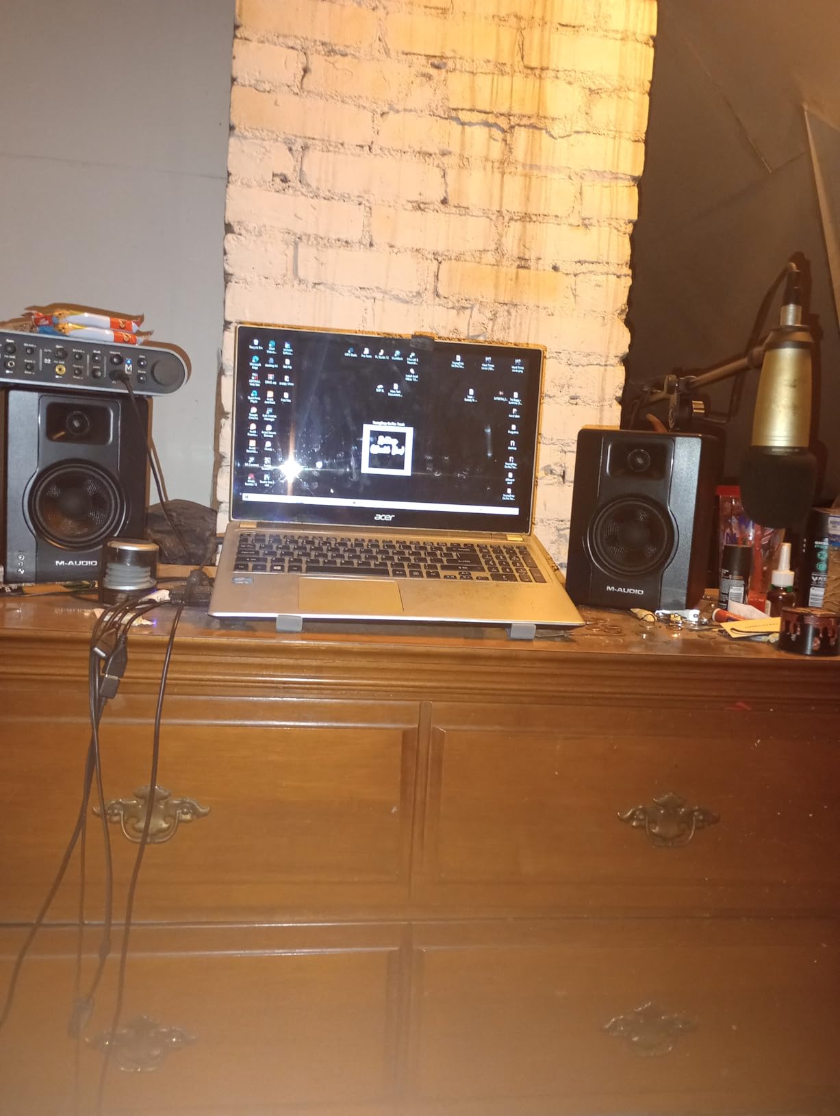 M-AUDIO BX4BT 4.5