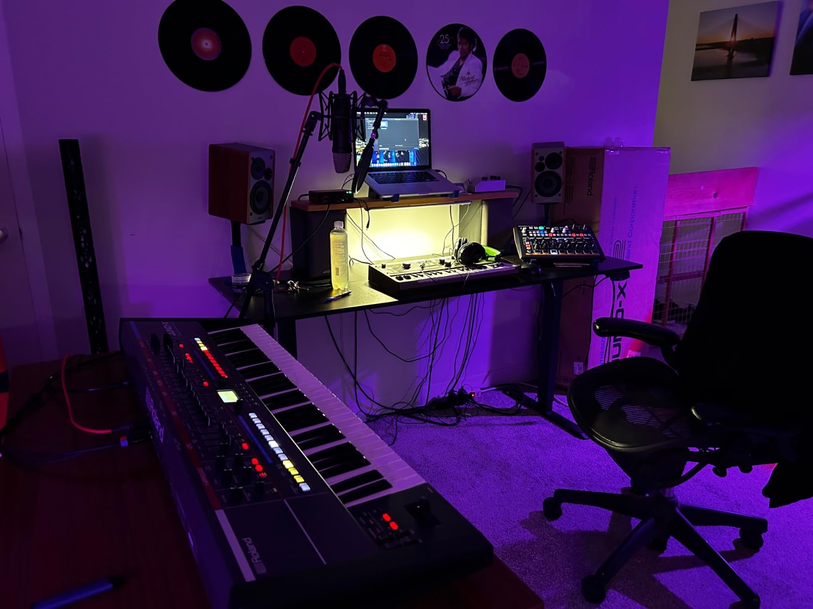 Roland JUNO-X Programmable Polyphonic Keyboard Synthesizer customer photo 2