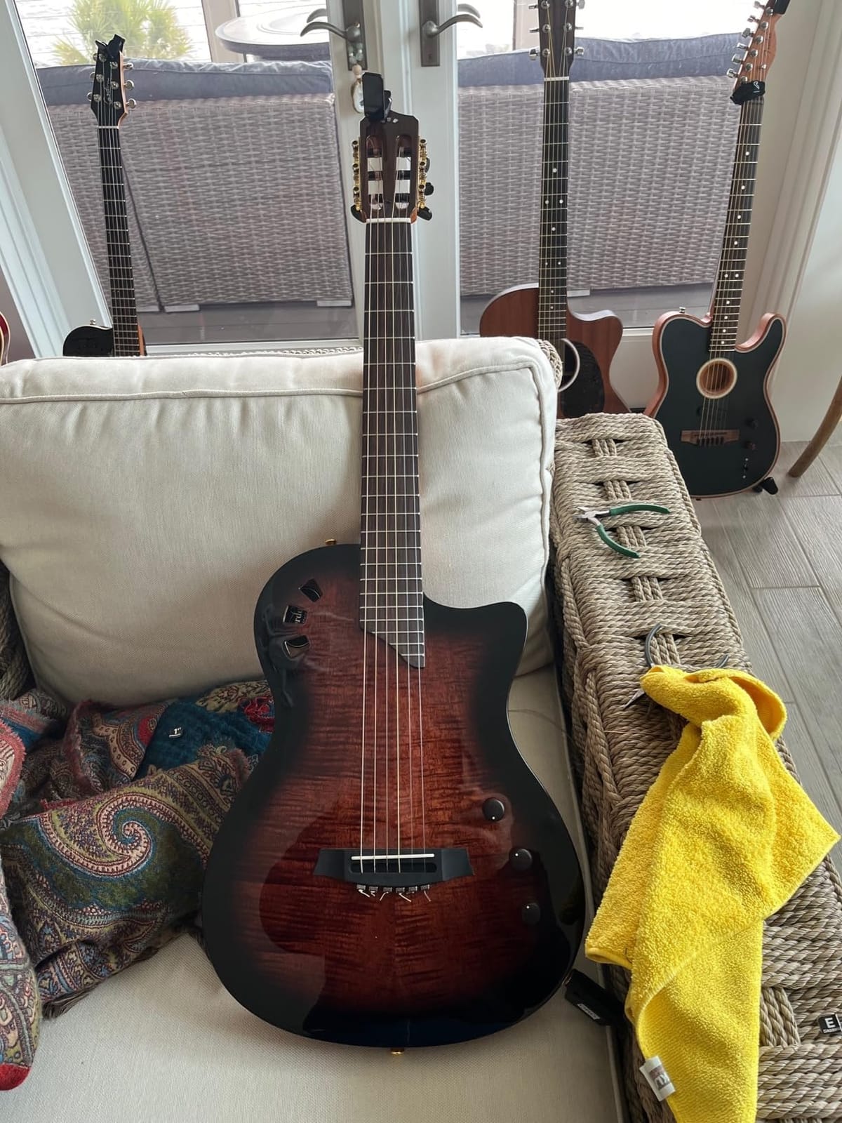 Cordoba Stage Thinbody Nylon A/E Edge Burst customer photo 2