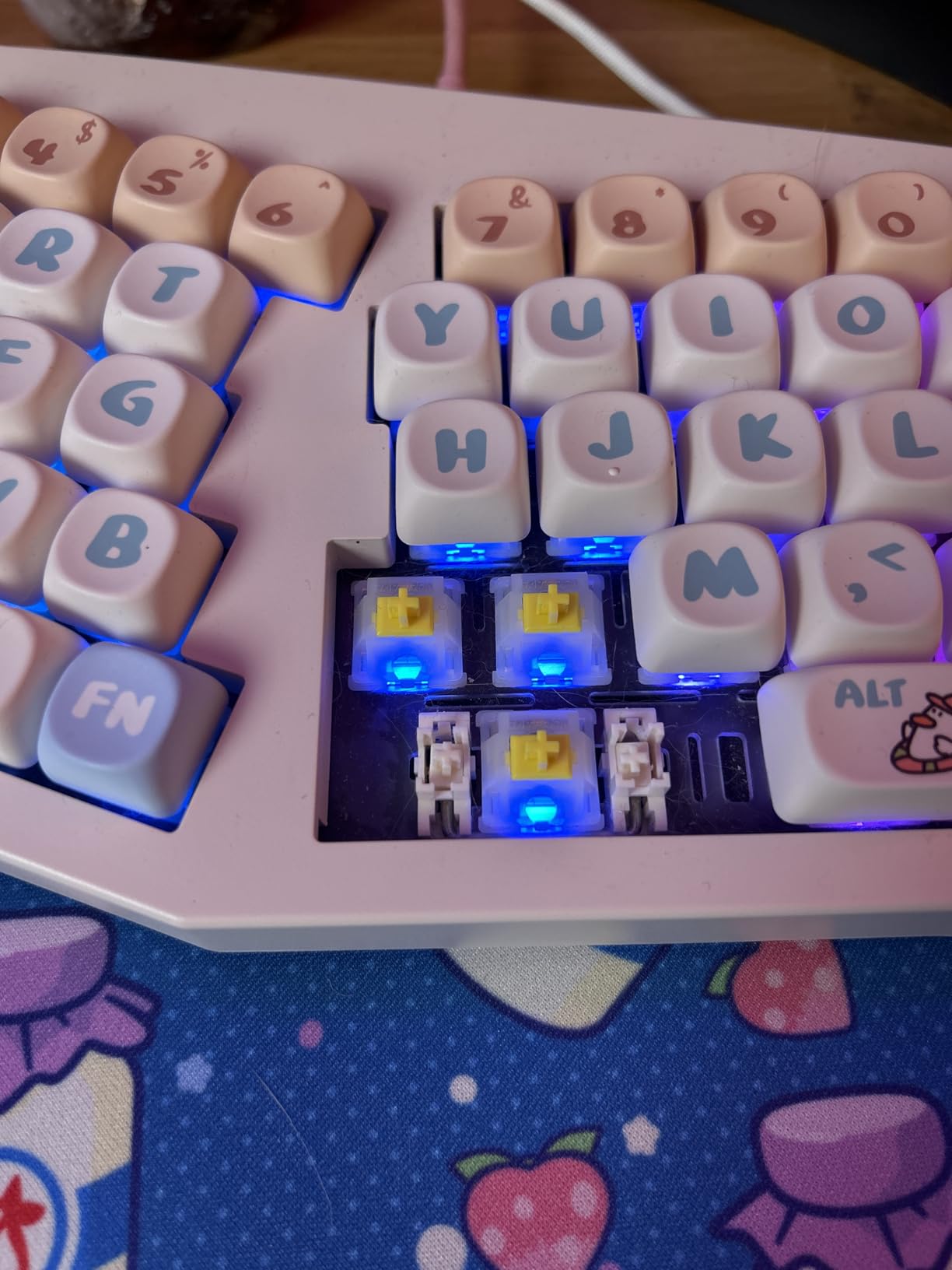 GATERON Milky Yellow Pro Switches Pre-lubed 5 Pin Linear Keyboard Switches for MX Mechanical Keyboard (90 Pcs, Yellow) customer photo 1