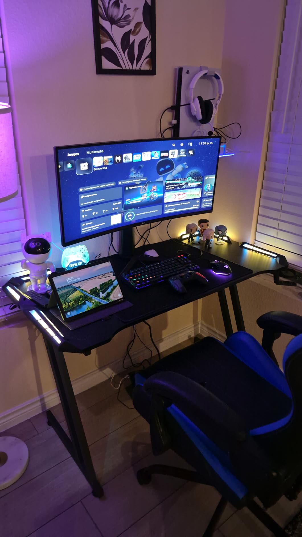 HLDIRECT 63 Inch Gaming Desk Z Shaped Carbon Fiber Computer Desk with LED customer photo 1