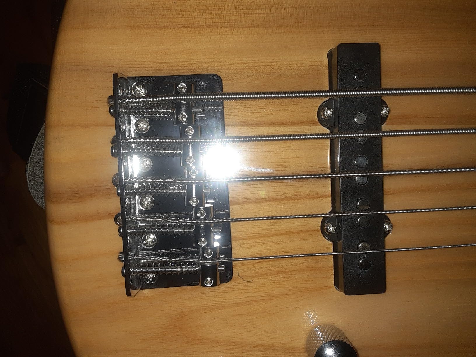 Ktaxon Electric Bass Guitar 5 String Bass Guitar Kit-Classic Black customer photo 2