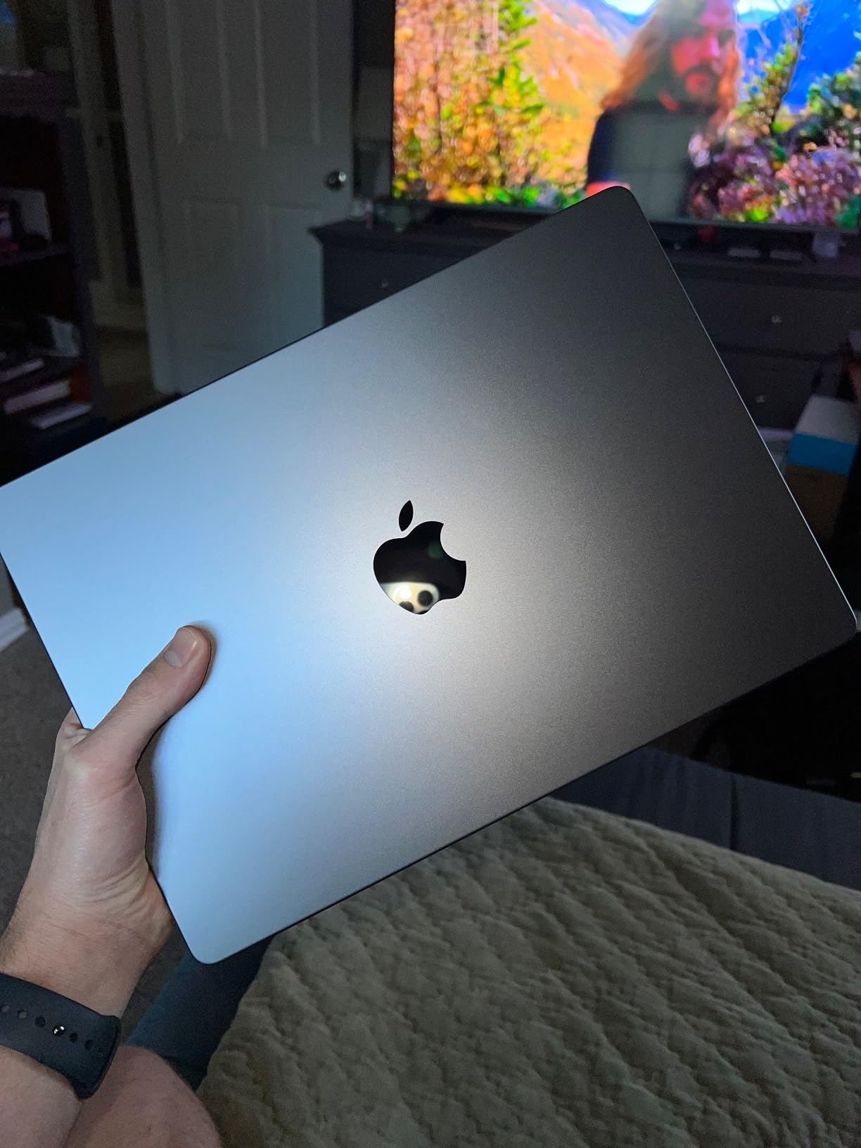 Apple 2023 MacBook Pro Laptop M2 Pro chip with 12‑core CPU and 19‑core GPU: 14.2-inch Liquid Retina XDR Display, 16GB Unified Memory, 1TB SSD Storage. Works with iPhone/iPad; Silver customer photo 2