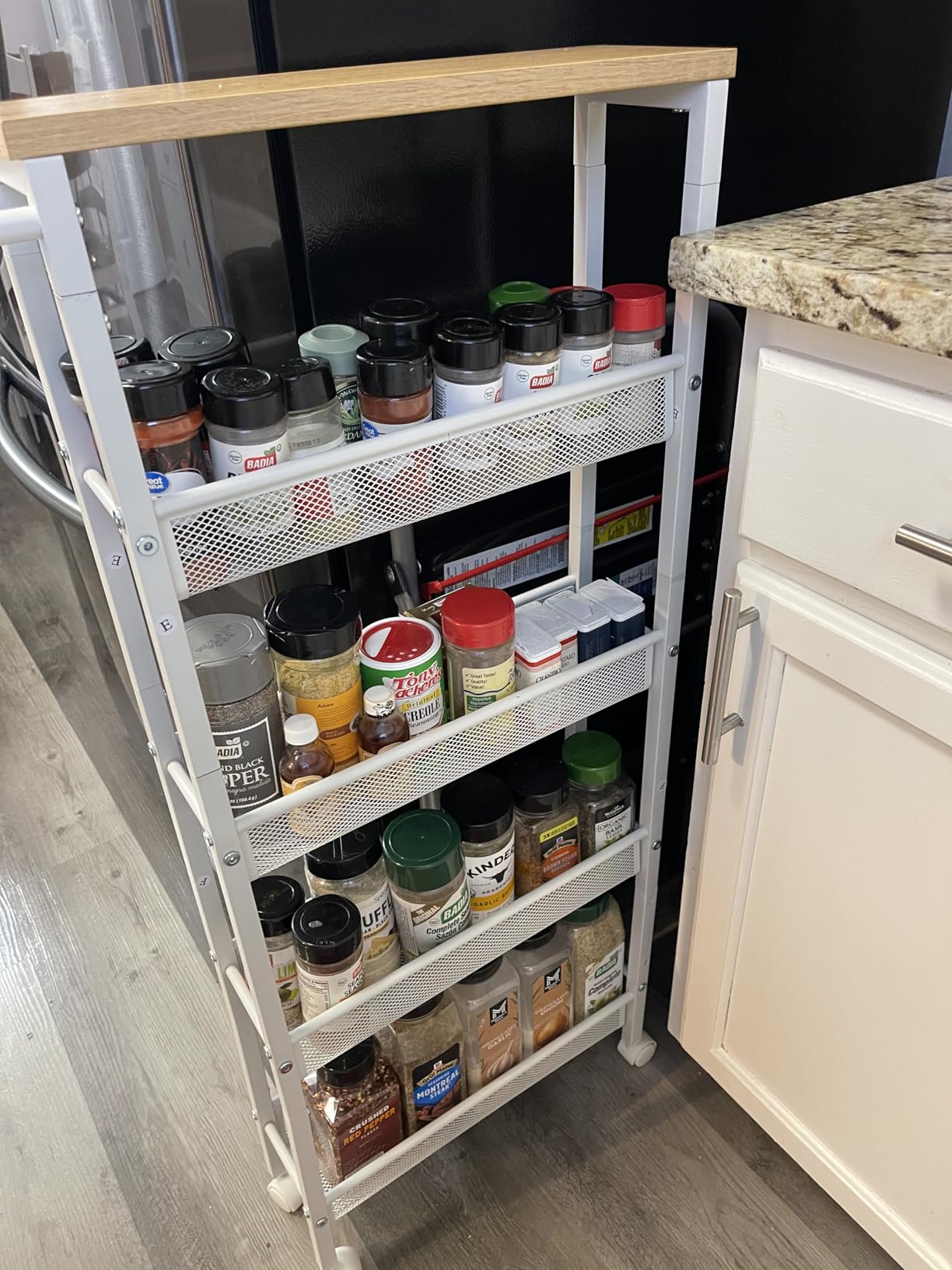 VASAGLE 4-Tier Slim Rolling Storage cart with Wheels, 8.7 Inches, Metal customer photo 2