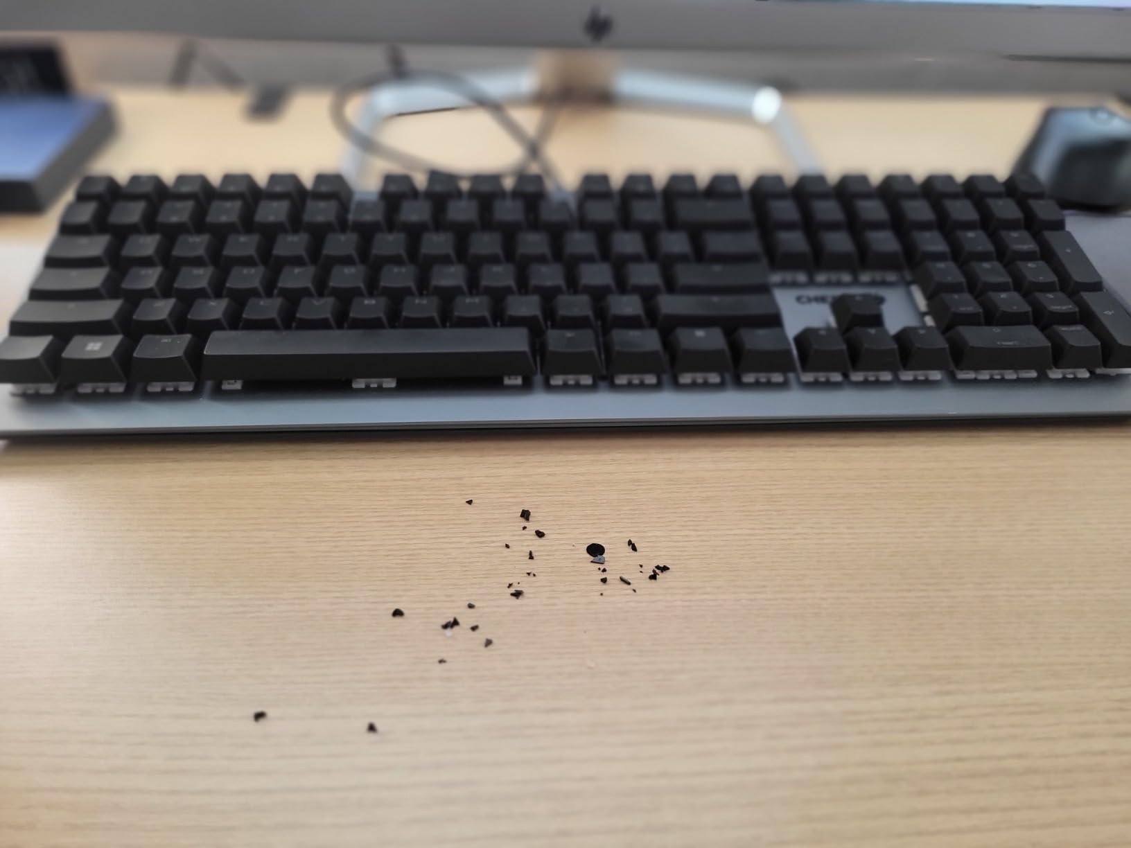 Cherry MV 3.0 Viola Wired Mechanical Gaming Keyboard. RGB Backlight with Cross Linear Viola Switches. from The Makers of The MX Switch. (White) customer photo 1