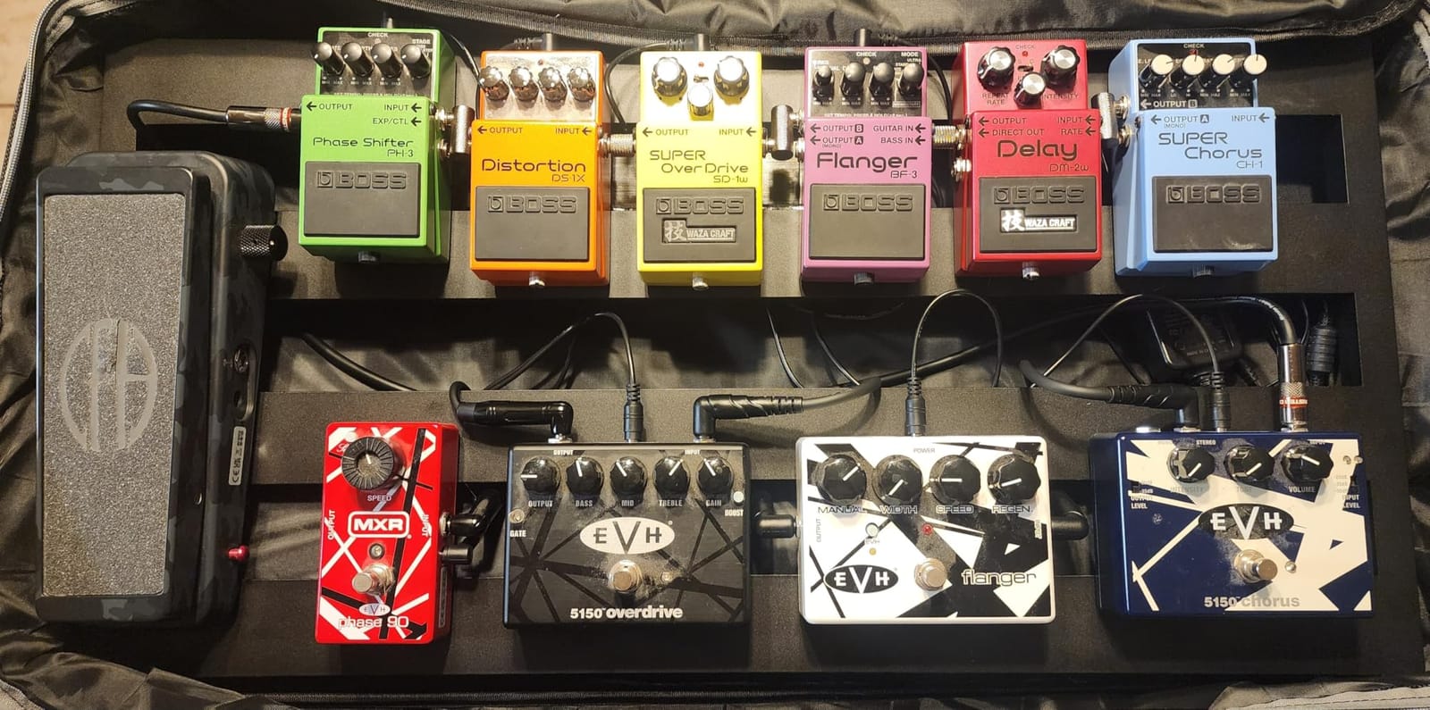 STRICH Guitar Pedal Board Aluminum Alloy 2.65lb Lightweight Effect Pedalboard 22'' x 12.5'' with Carry Bag, STANDARD 22 (Angled) customer photo 2