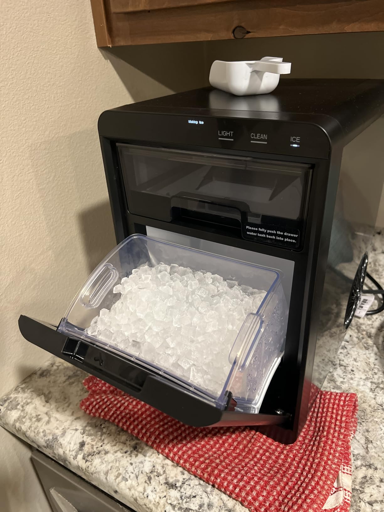VIVOHOME Countertop Nugget Ice Cube Maker, 33lbs/Day Silver customer photo 1