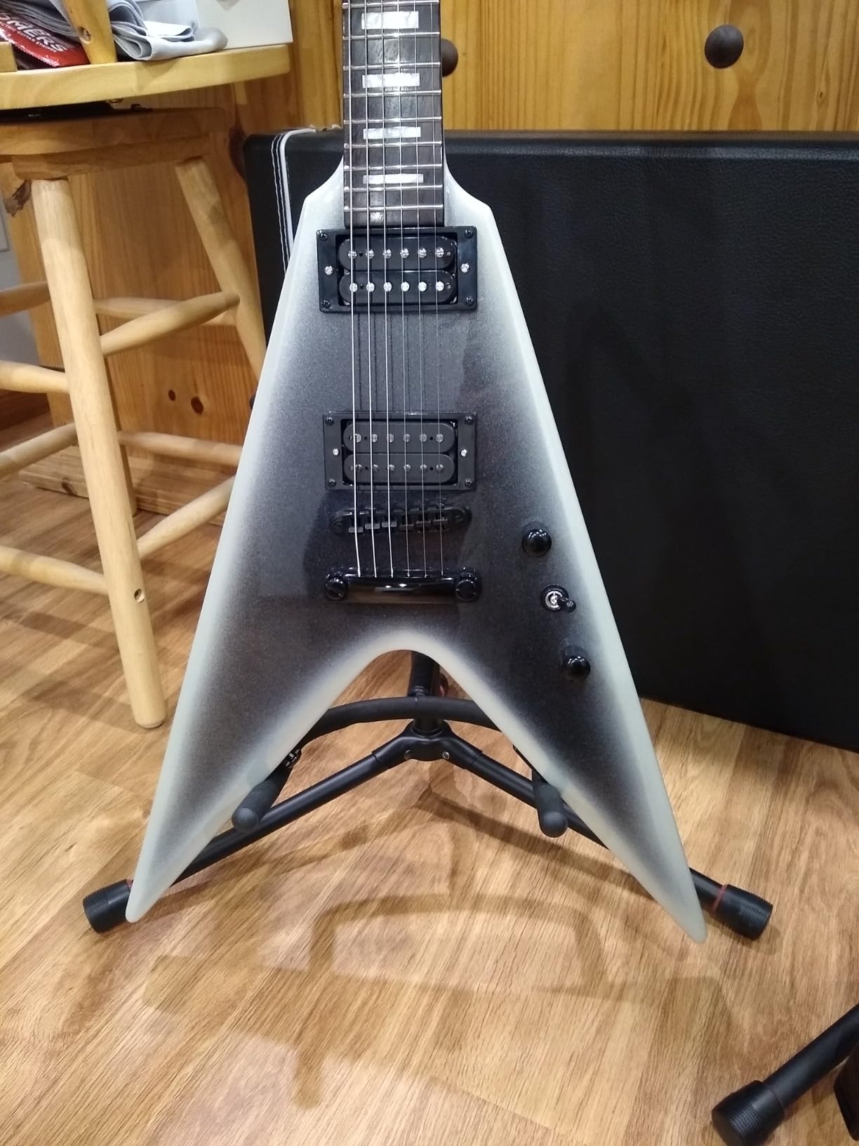 WestCreek CERBERUS V Heavy Metal Electric Guitar customer photo 2