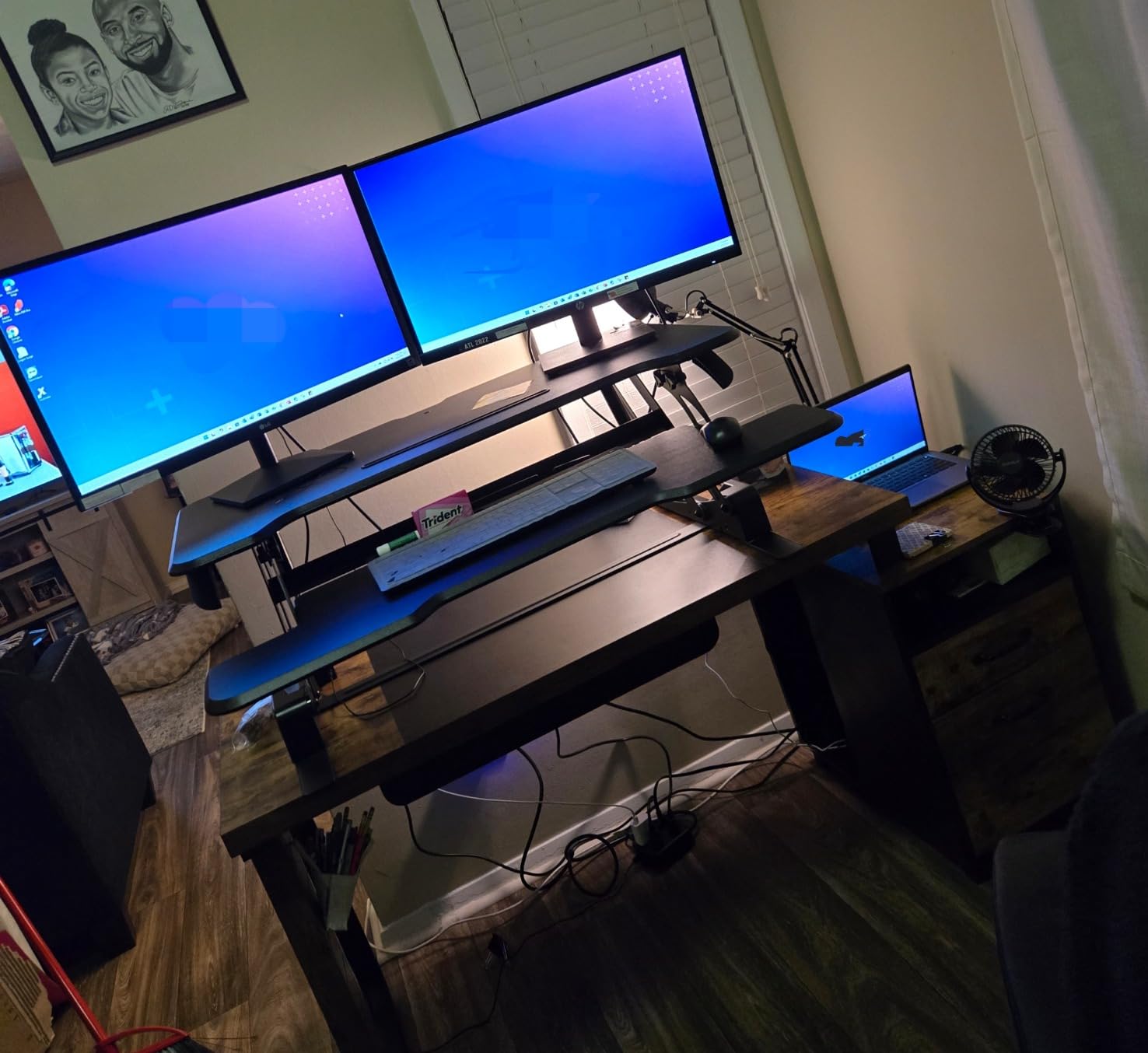 Mount-It! 38 Inch Standing Desk Converter - Gas Spring Sit Stand Desk Riser for Dual Monitors - Height Adjustable Desktop Workstation with Keyboard Tray - Black customer photo 2