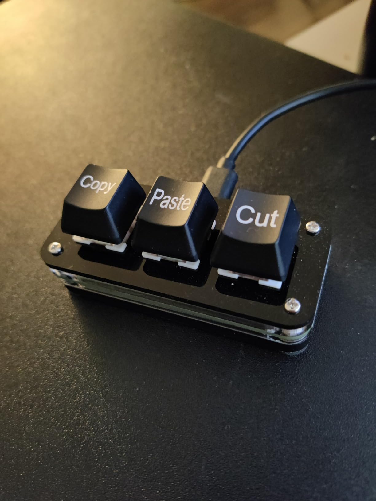 OSU Keypad HotSwap One Handed Mechanical Gaming Keyboard Backlit Mini USB Keypad for Accounting Working or Rhythm Games (2-Key) customer photo 1