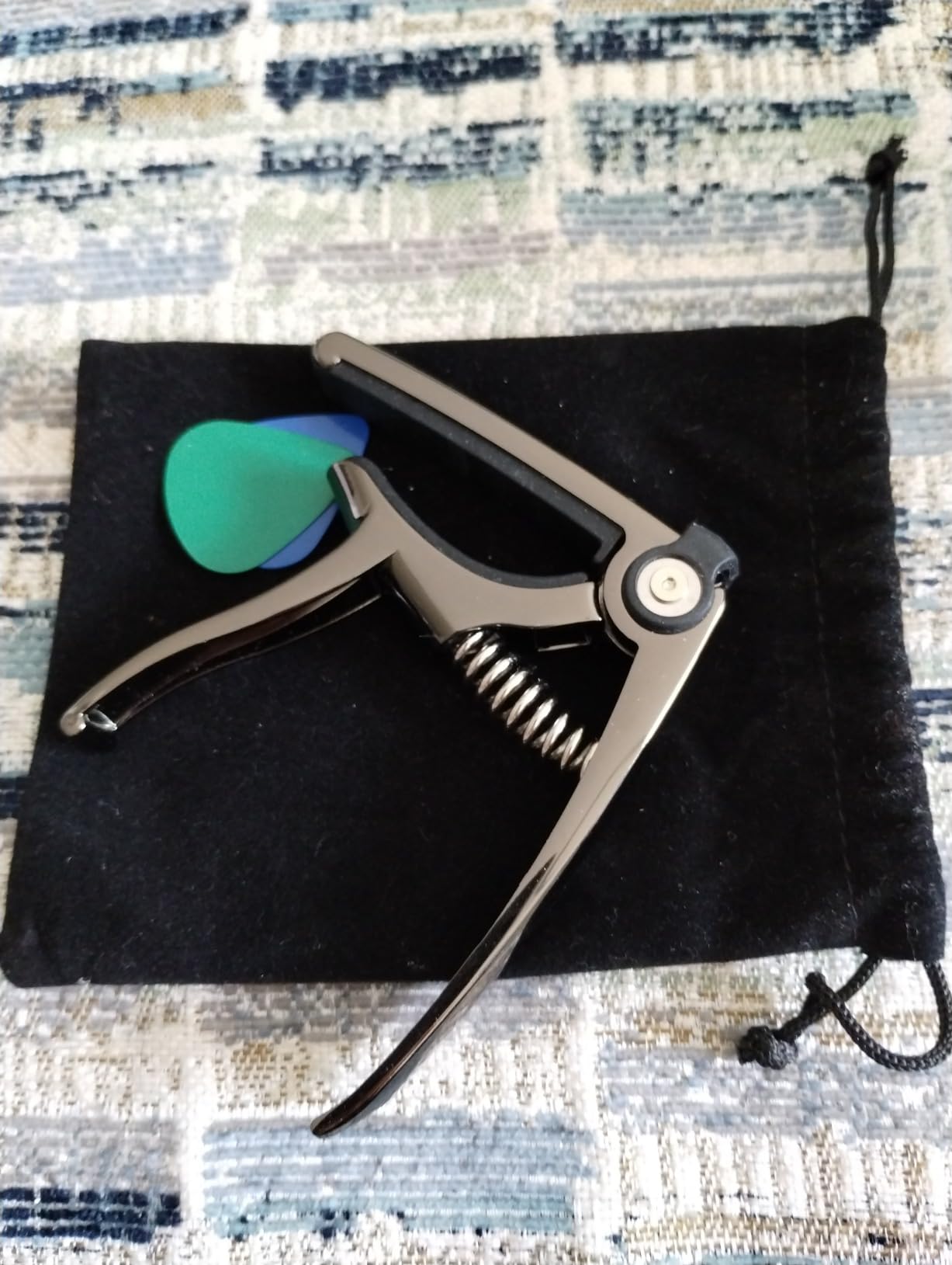 Sondery Multifunctional Capo for 6 Strings Acoustic and Electric Guitars customer photo 2