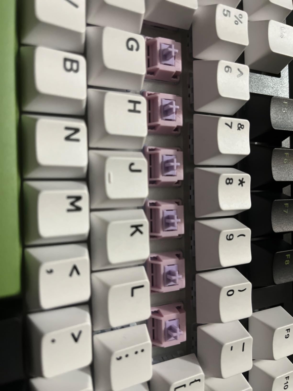 Akko V3 Fairy Linear Silent Keyboard Switch for Mechanical Gaming Keyboard, 5-Pin 50gf Quiet Pre-Lubed Switches with Standard MX Structure (45pcs) customer photo 1